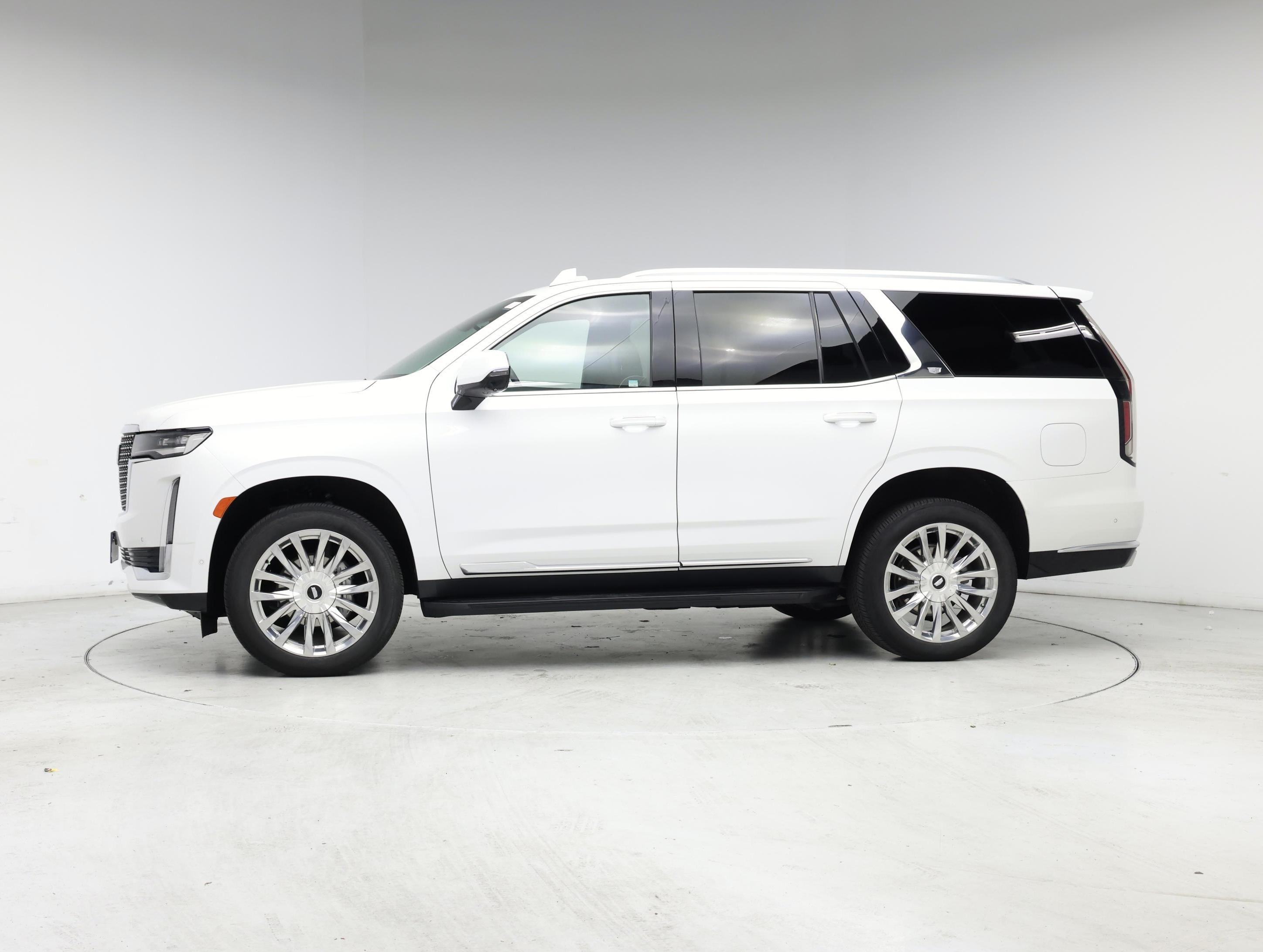 Thumbnail: 2023 Cadillac Escalade - 3