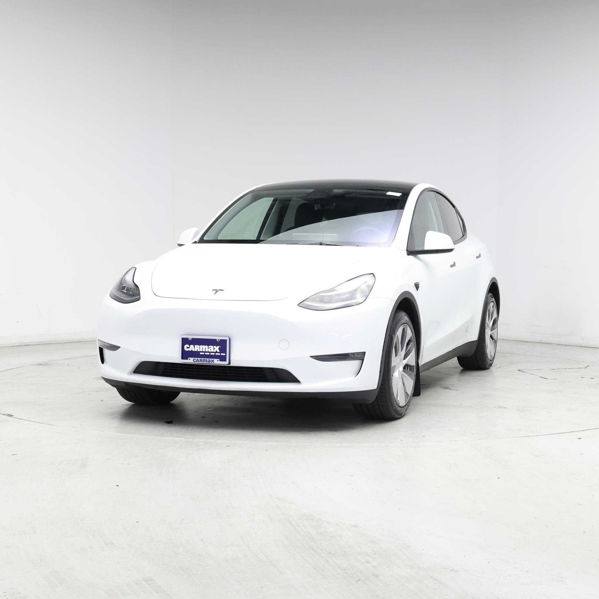 Thumbnail: 2023 Tesla Model Y - 4