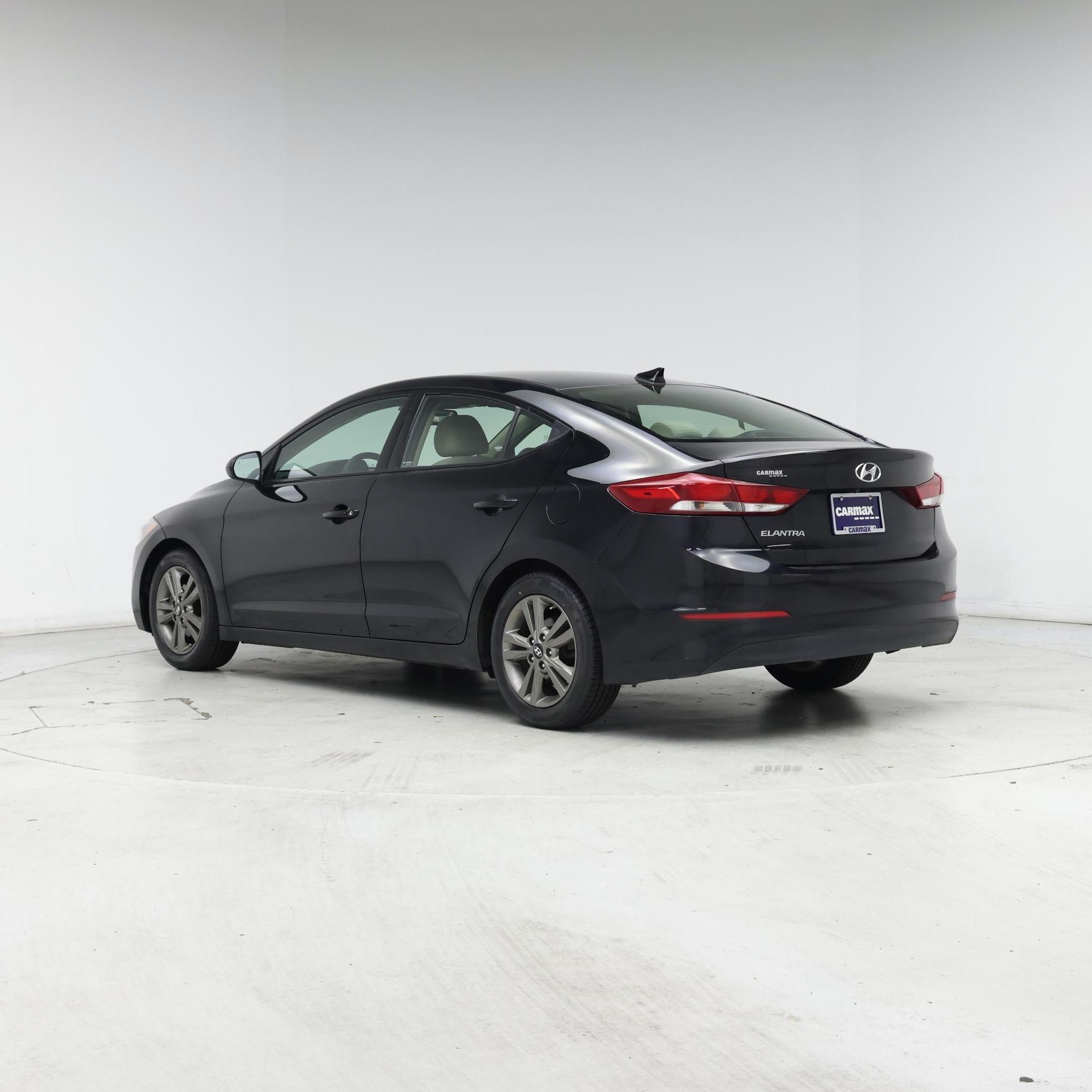 Thumbnail: 2018 Hyundai Elantra - 2