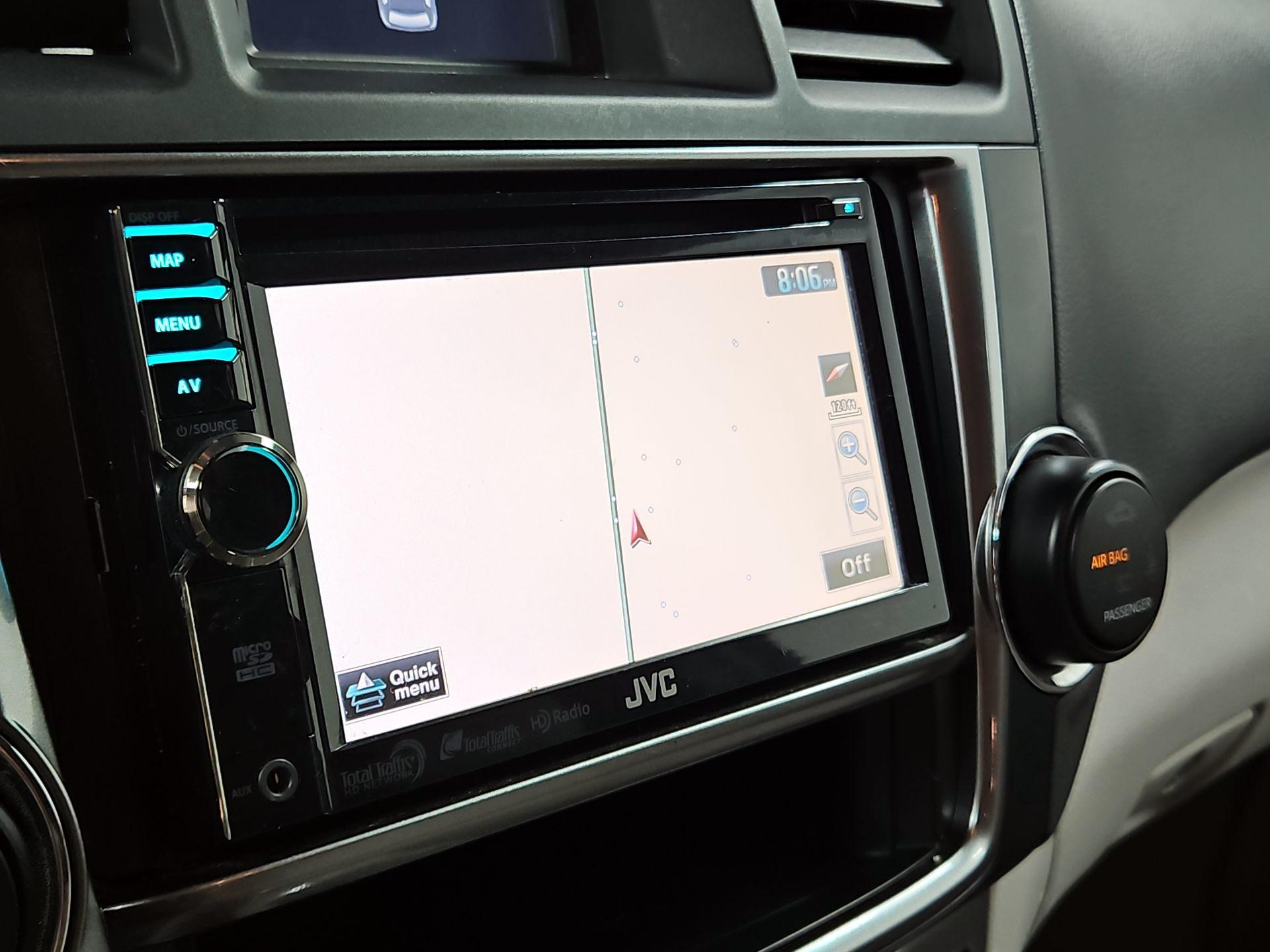 Thumbnail: 2013 Toyota Highlander - 14