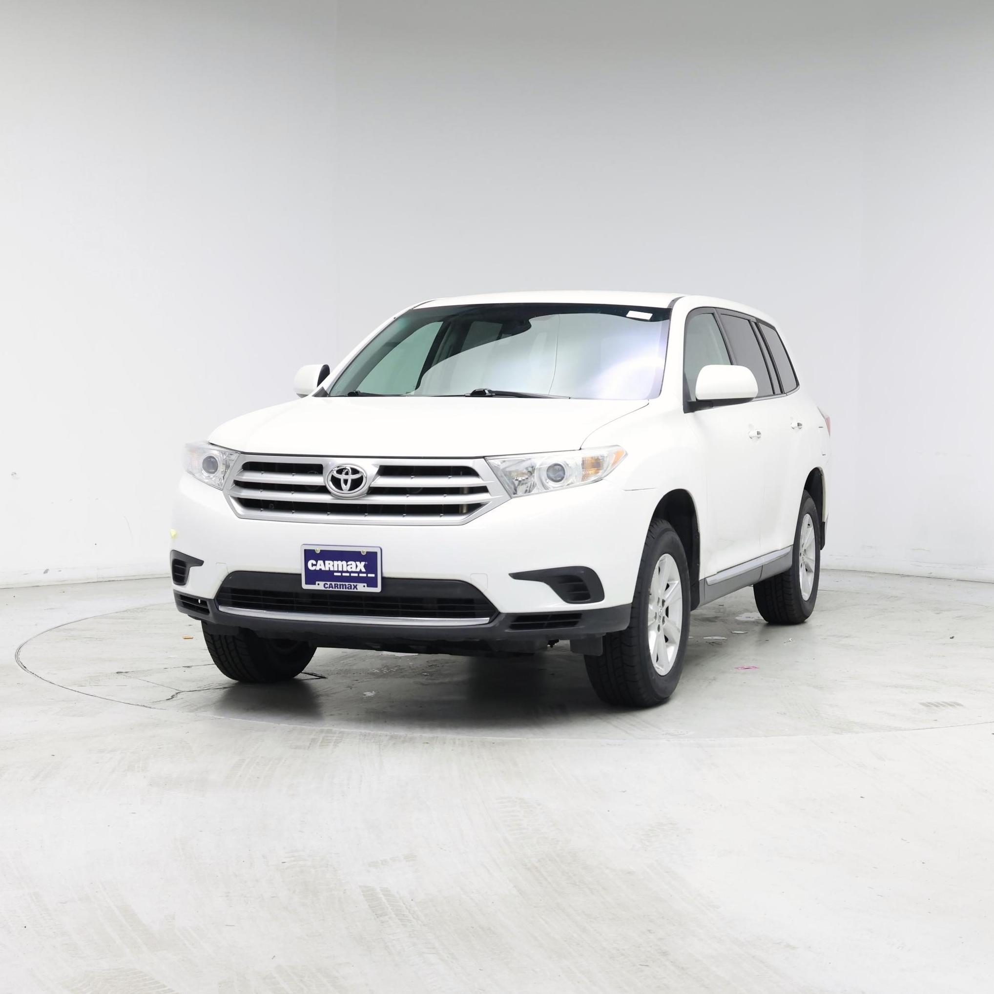 Thumbnail: 2013 Toyota Highlander - 4