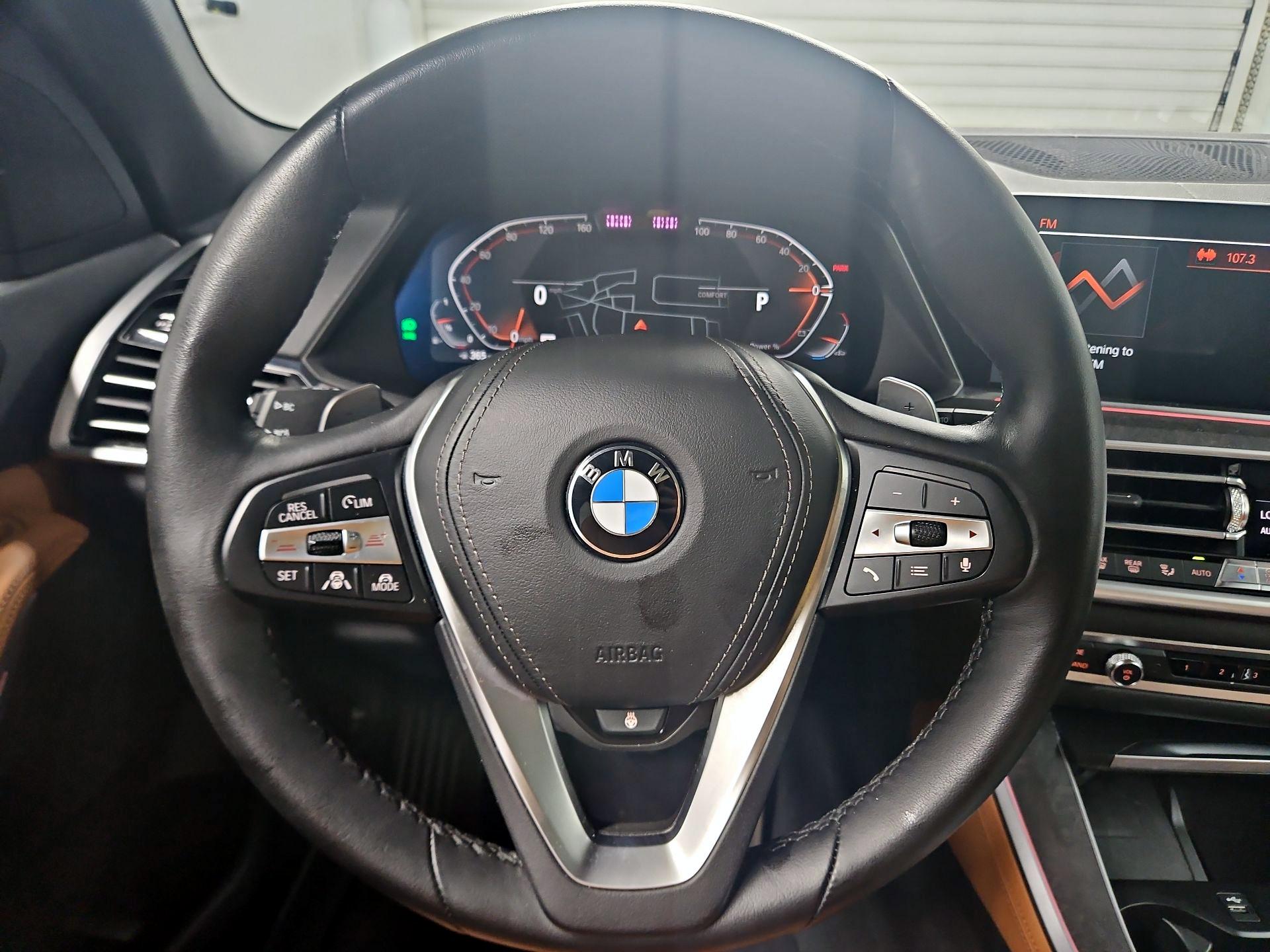 Thumbnail: 2022 BMW X5 - 10