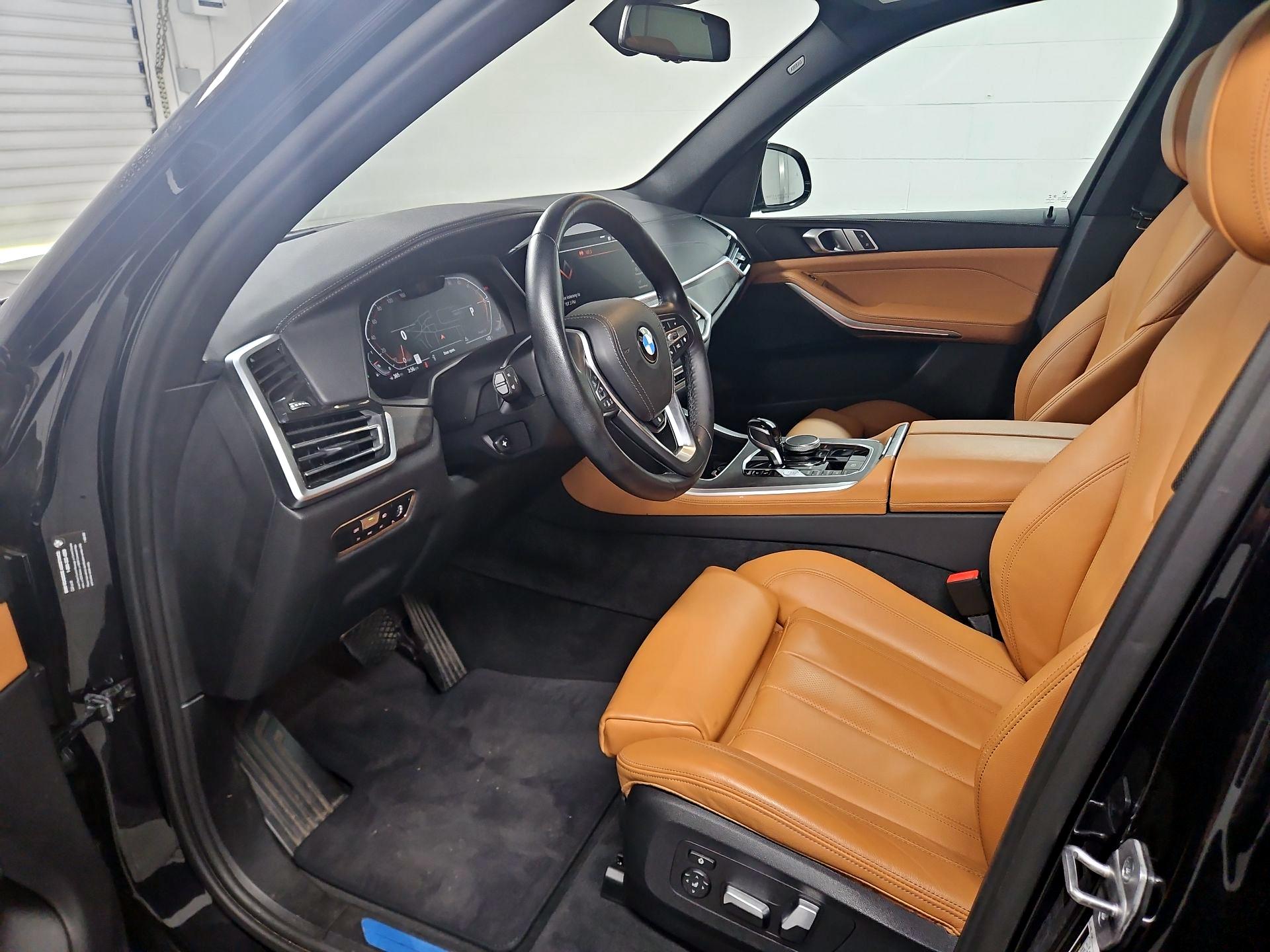 Thumbnail: 2022 BMW X5 - 11