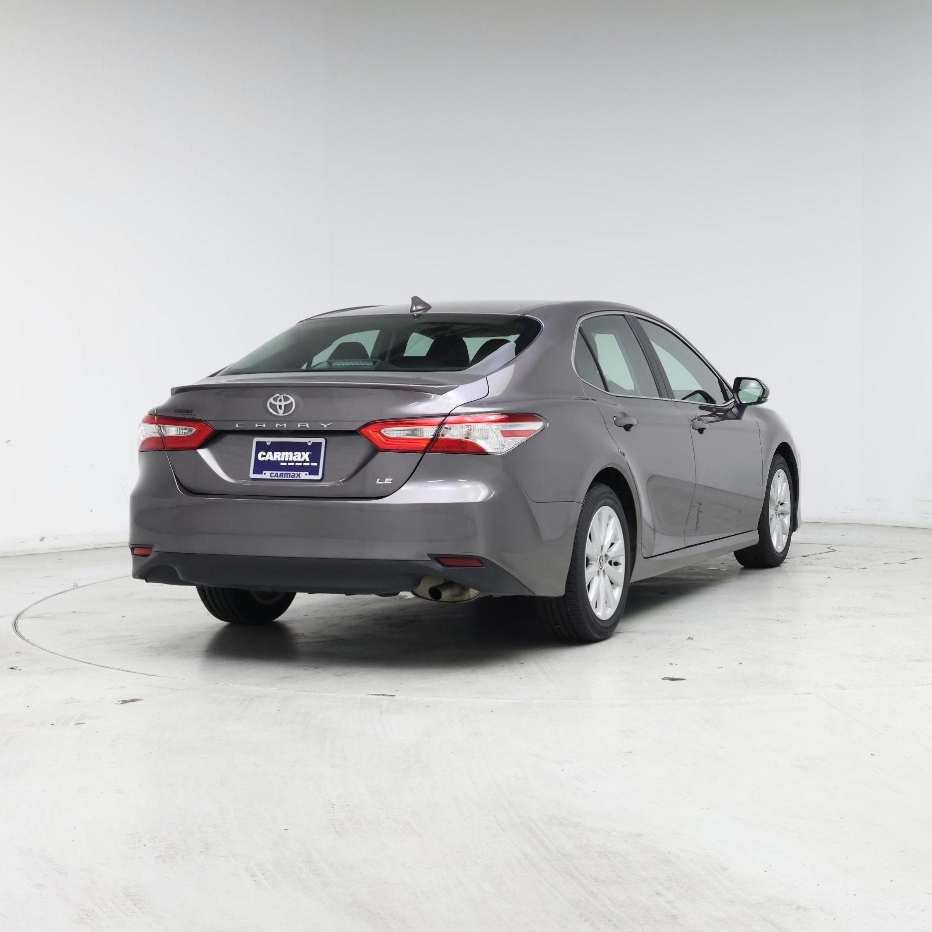 Thumbnail: 2020 Toyota Camry - 8
