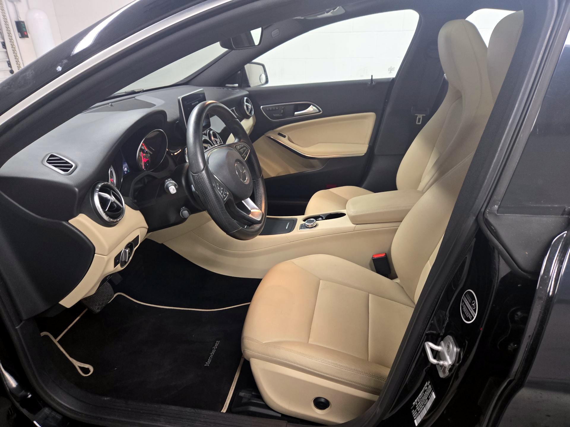 Thumbnail: 2015 Mercedes-Benz CLA - 11