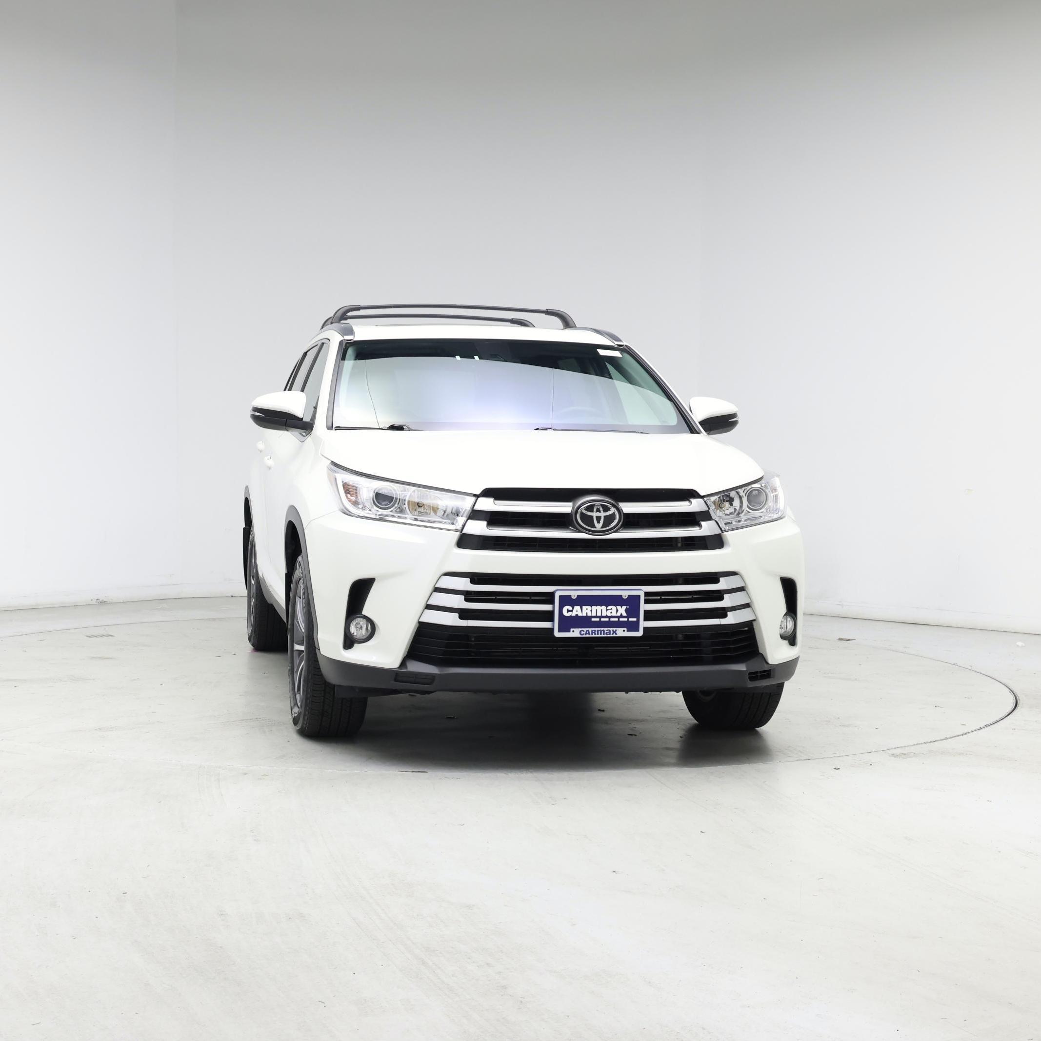 Thumbnail: 2019 Toyota Highlander - 5