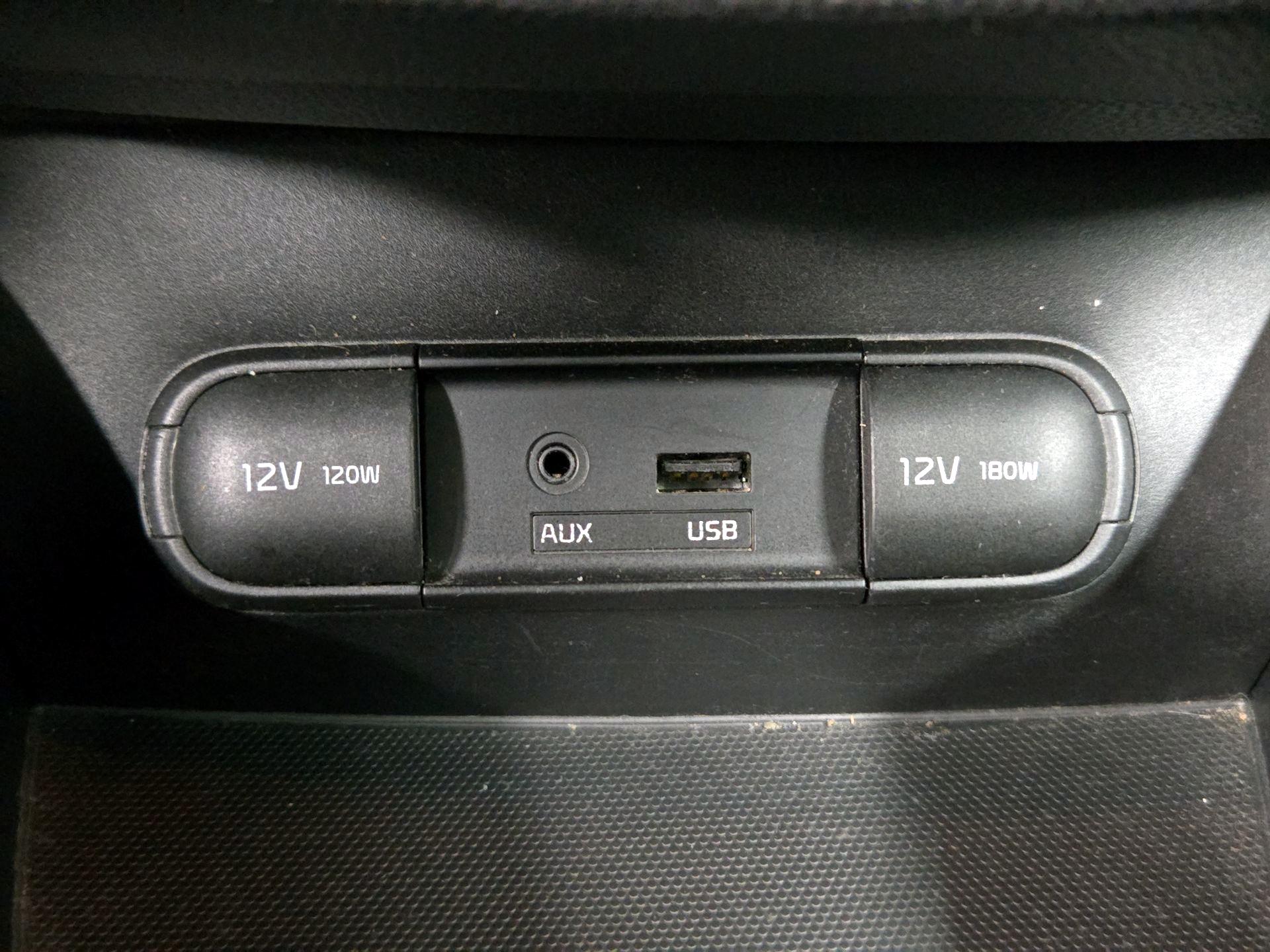 Thumbnail: 2014 Kia Soul - 17