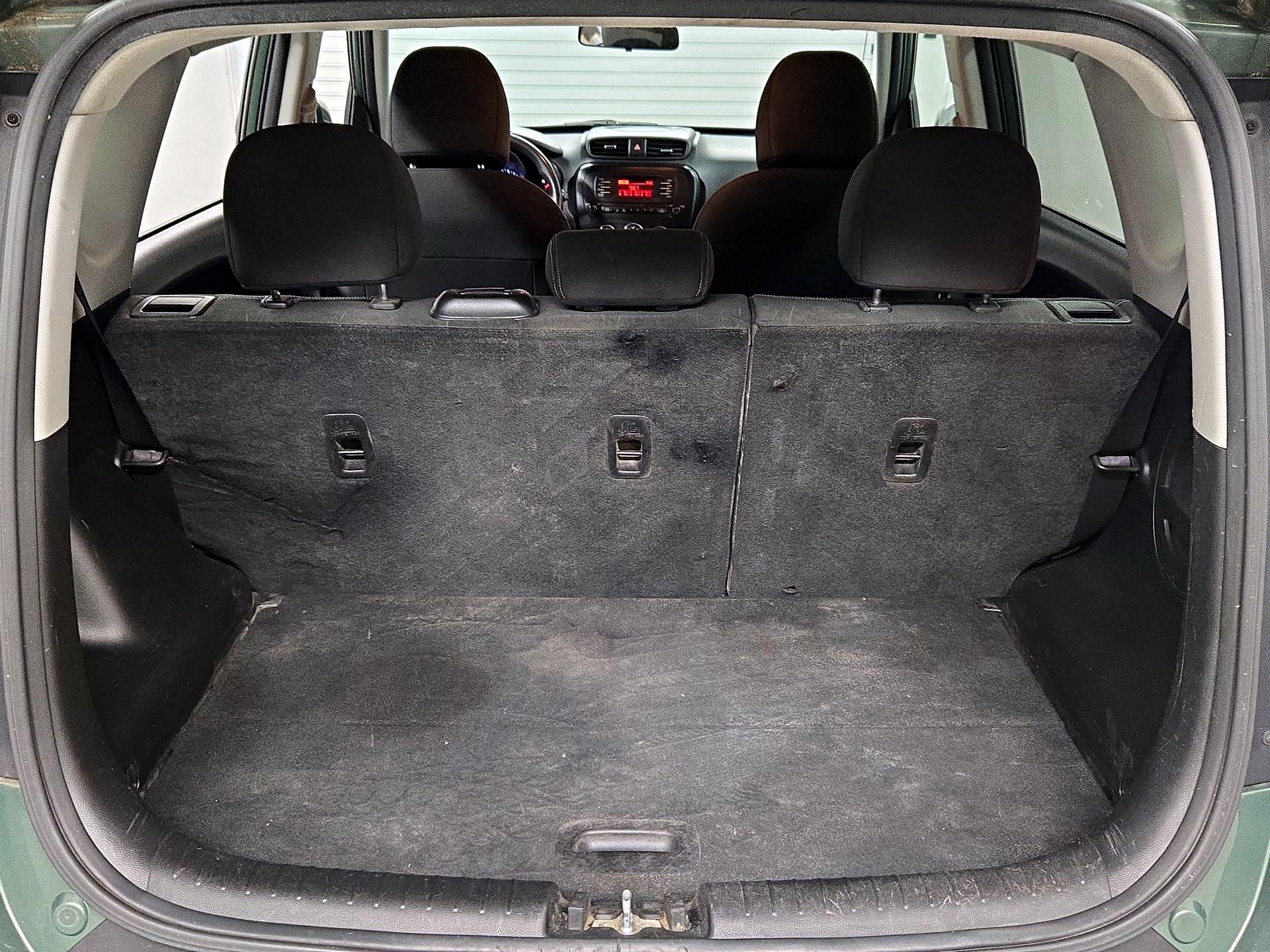 Thumbnail: 2014 Kia Soul - 19