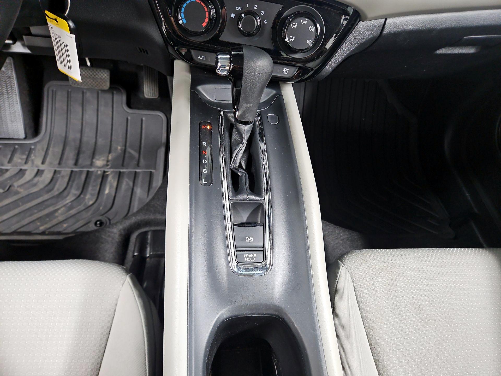 Thumbnail: 2022 Honda HR-V - 17