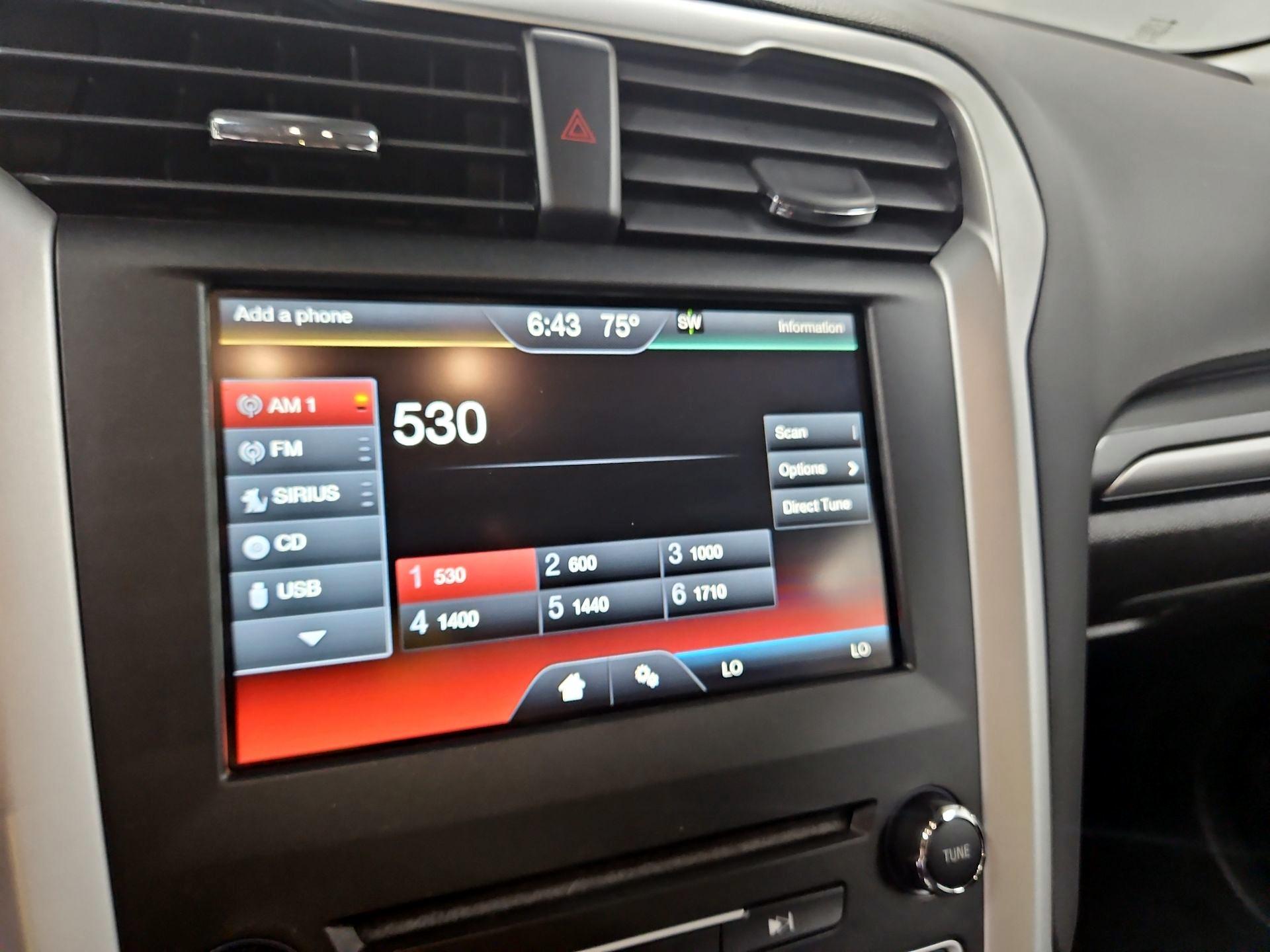 Thumbnail: 2016 Ford Fusion - 15