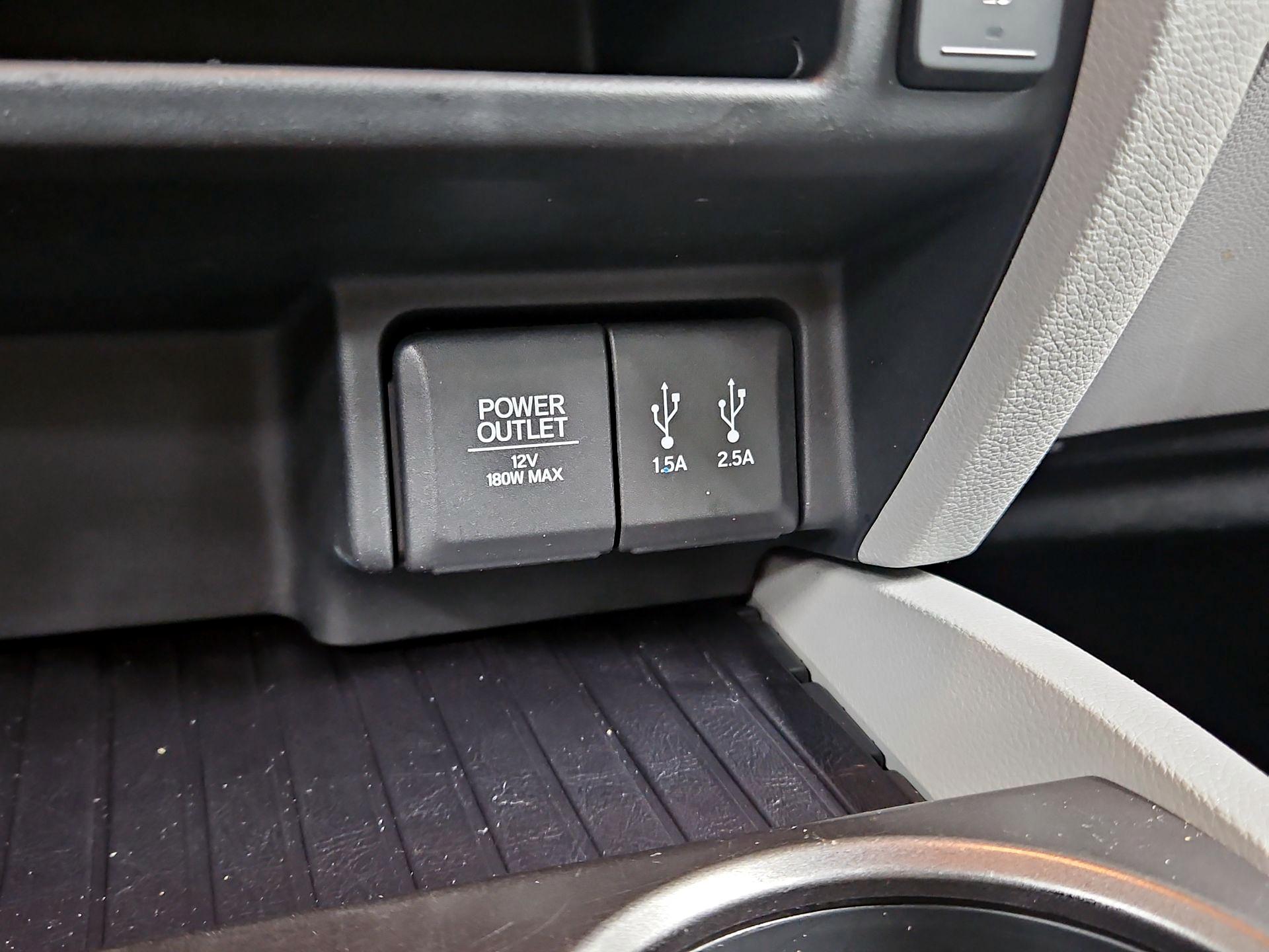 Thumbnail: 2016 Honda Pilot - 18