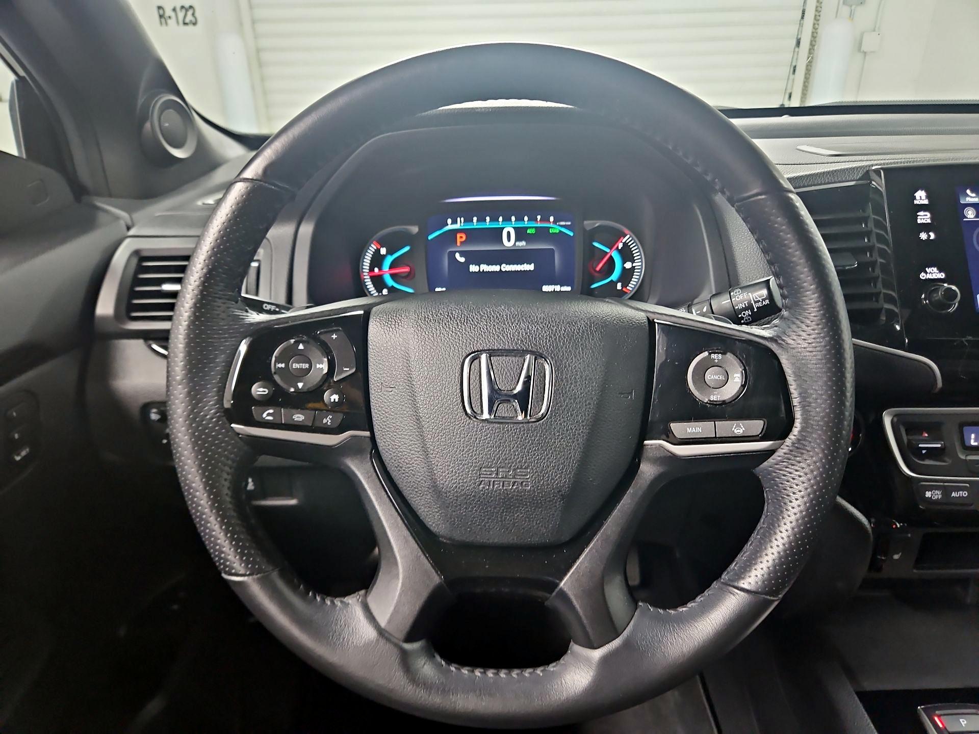 Thumbnail: 2019 Honda Passport - 10