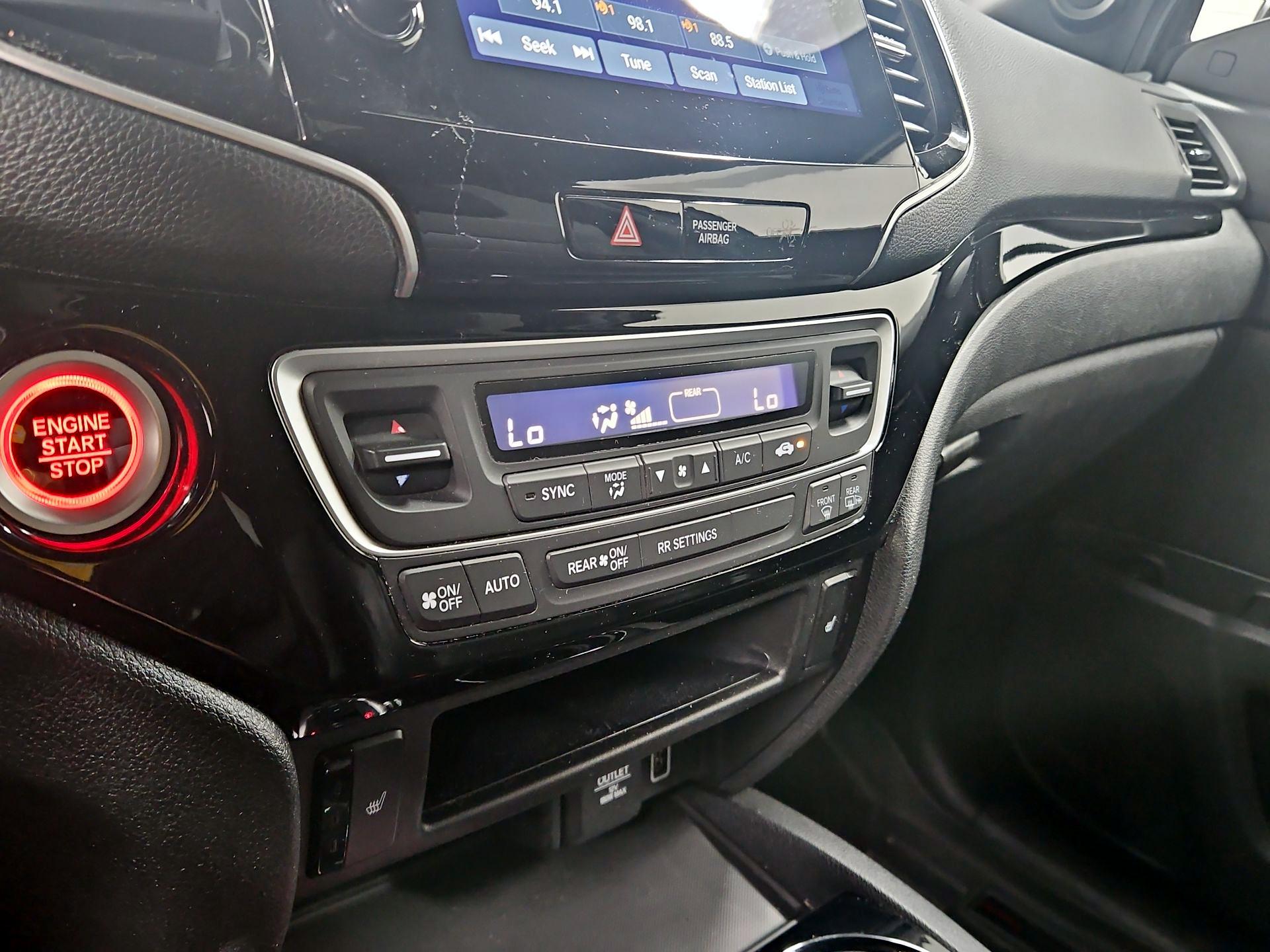 Thumbnail: 2019 Honda Passport - 17