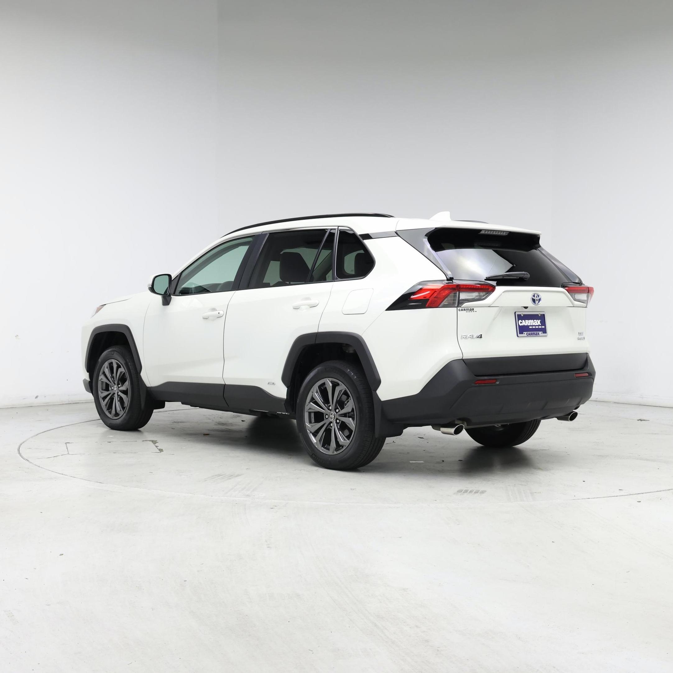 Thumbnail: 2022 Toyota RAV4 - 2