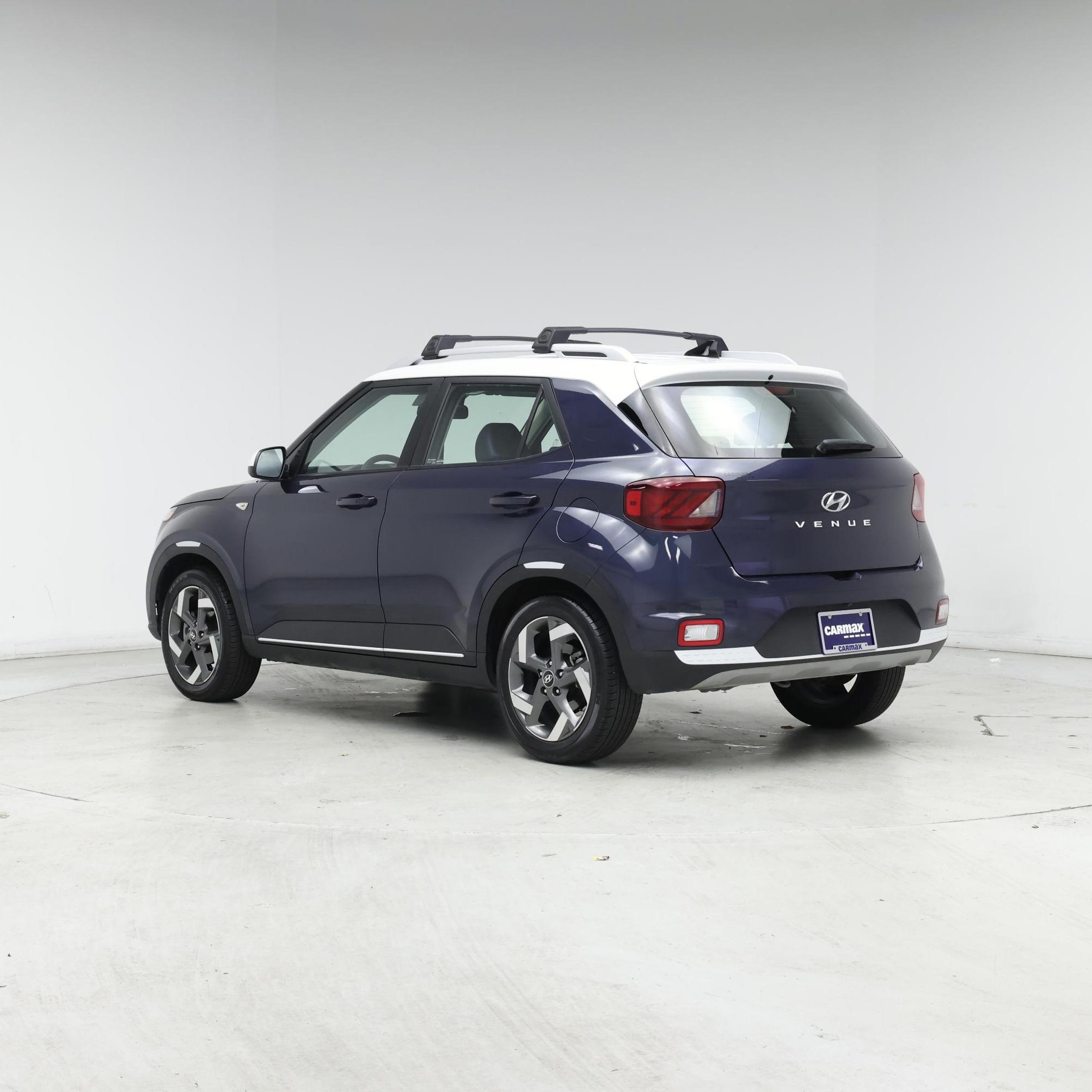 Thumbnail: 2021 Hyundai Venue - 2