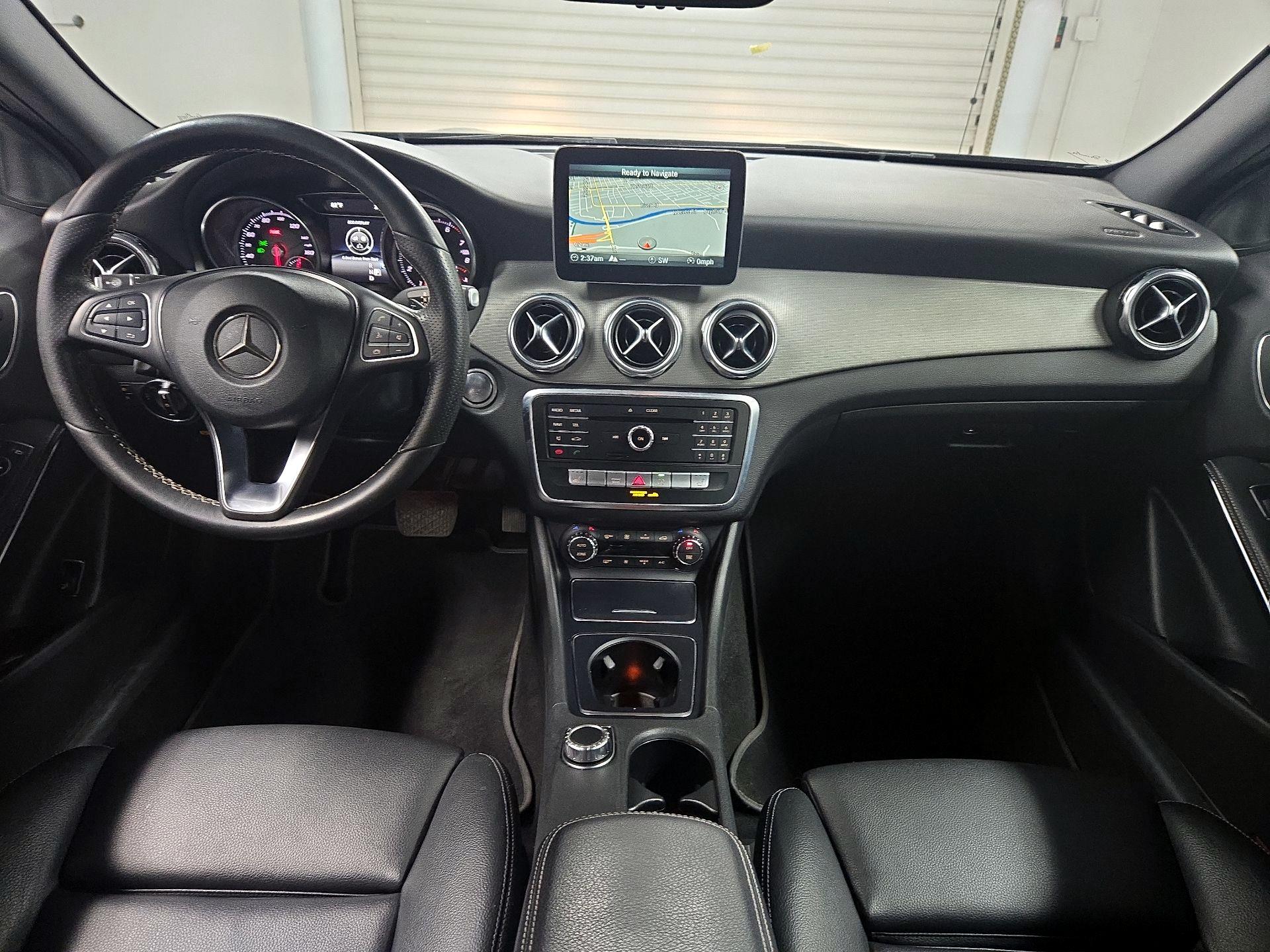 Thumbnail: 2018 Mercedes-Benz GLA - 9