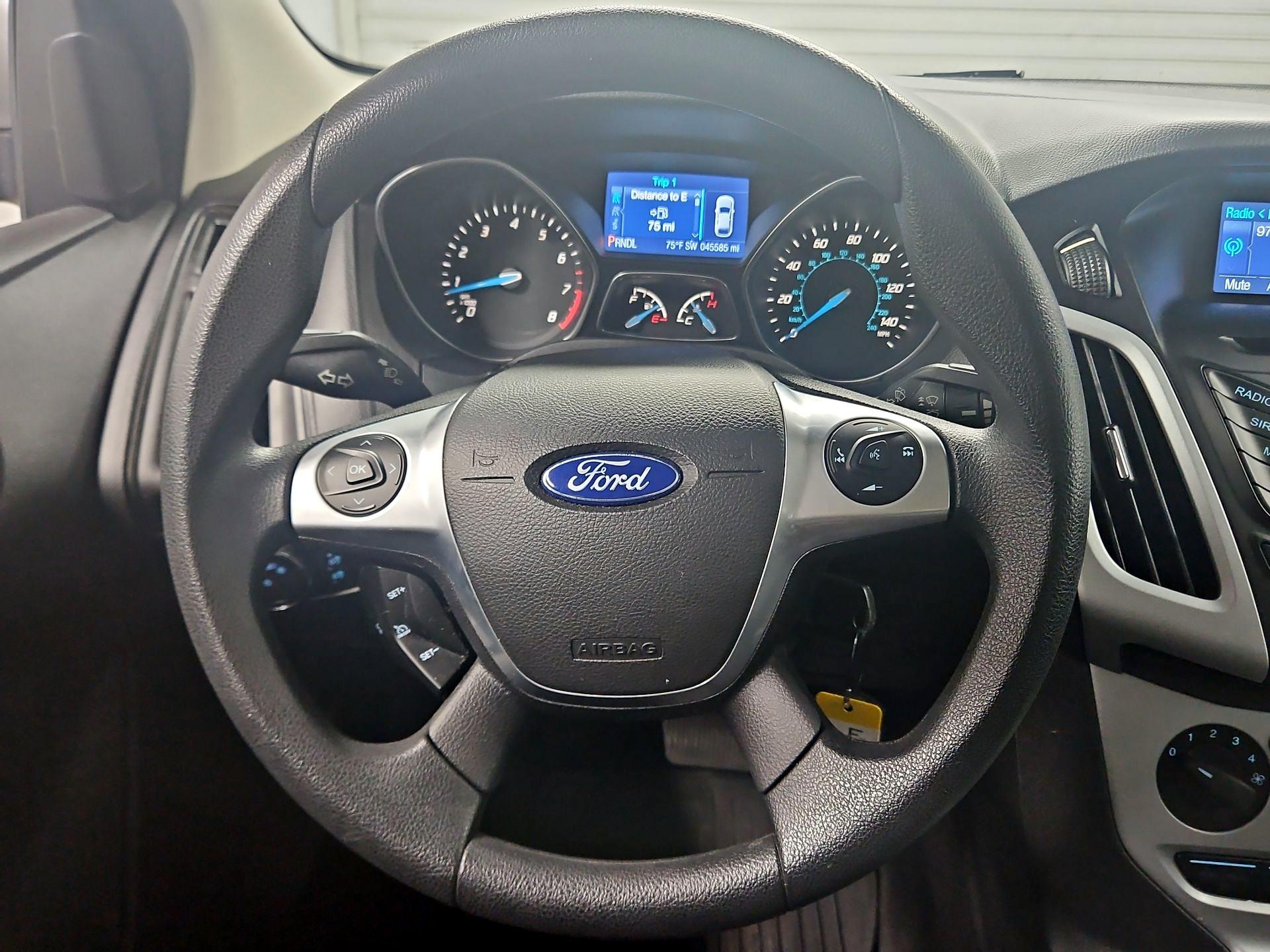 Thumbnail: 2014 Ford Focus - 10