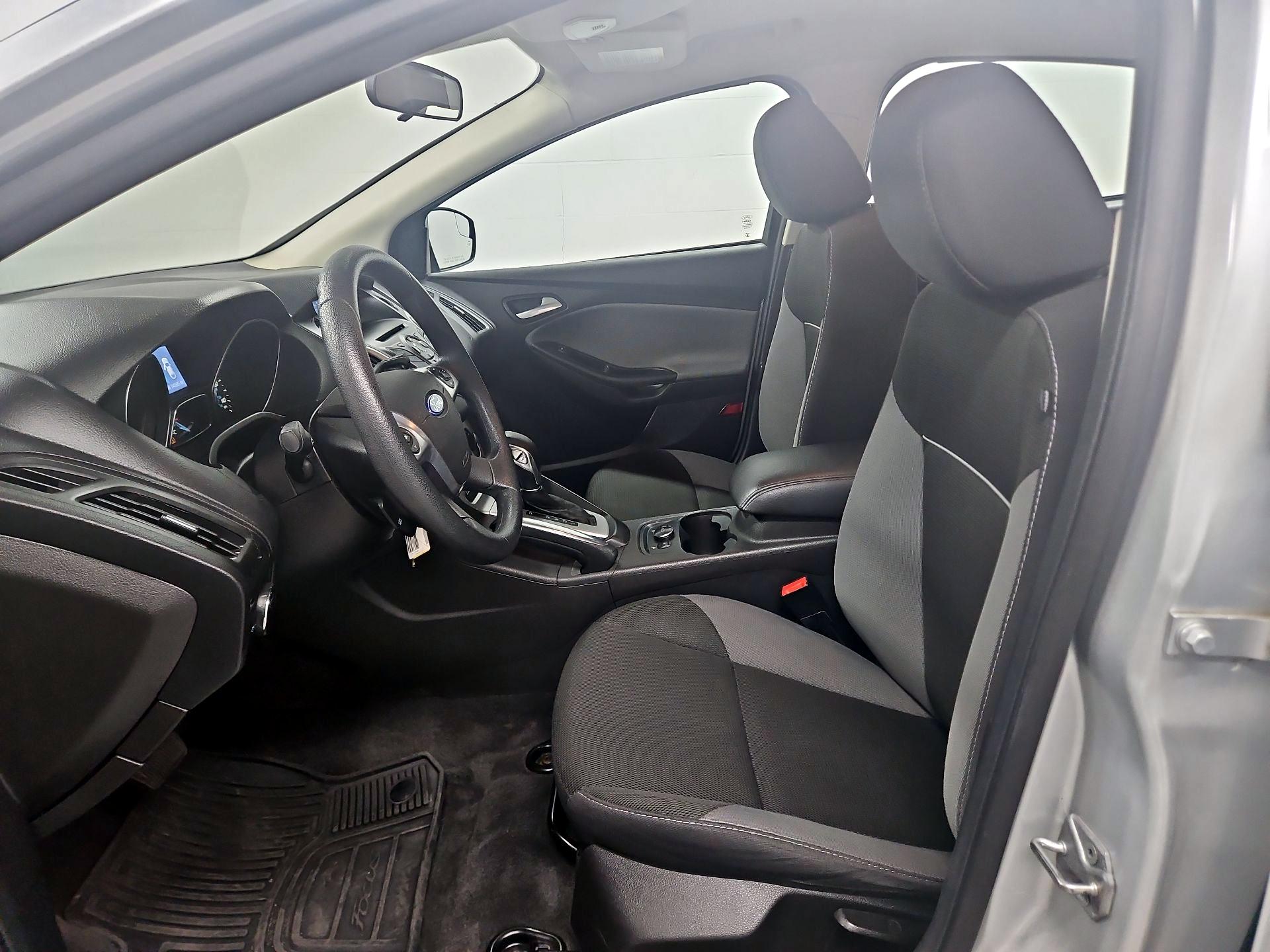 Thumbnail: 2014 Ford Focus - 11