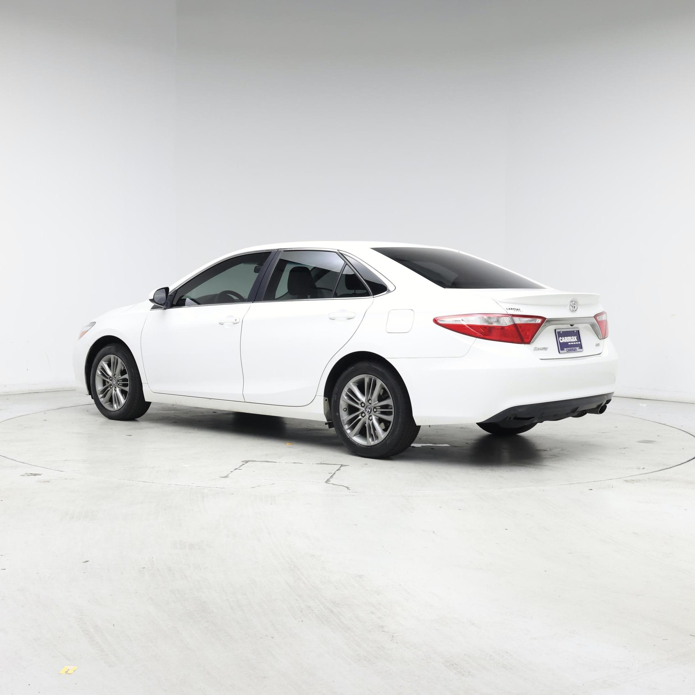 Thumbnail: 2017 Toyota Camry - 2