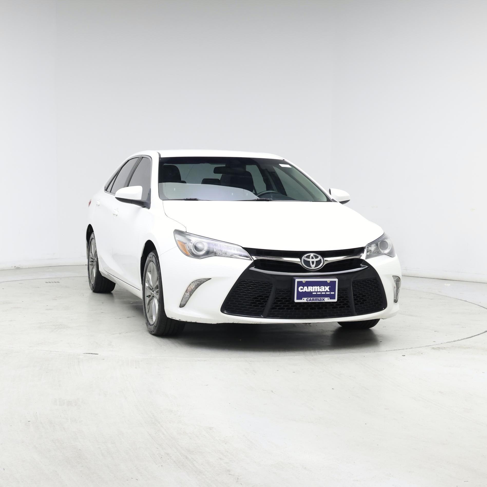 Thumbnail: 2017 Toyota Camry - 5