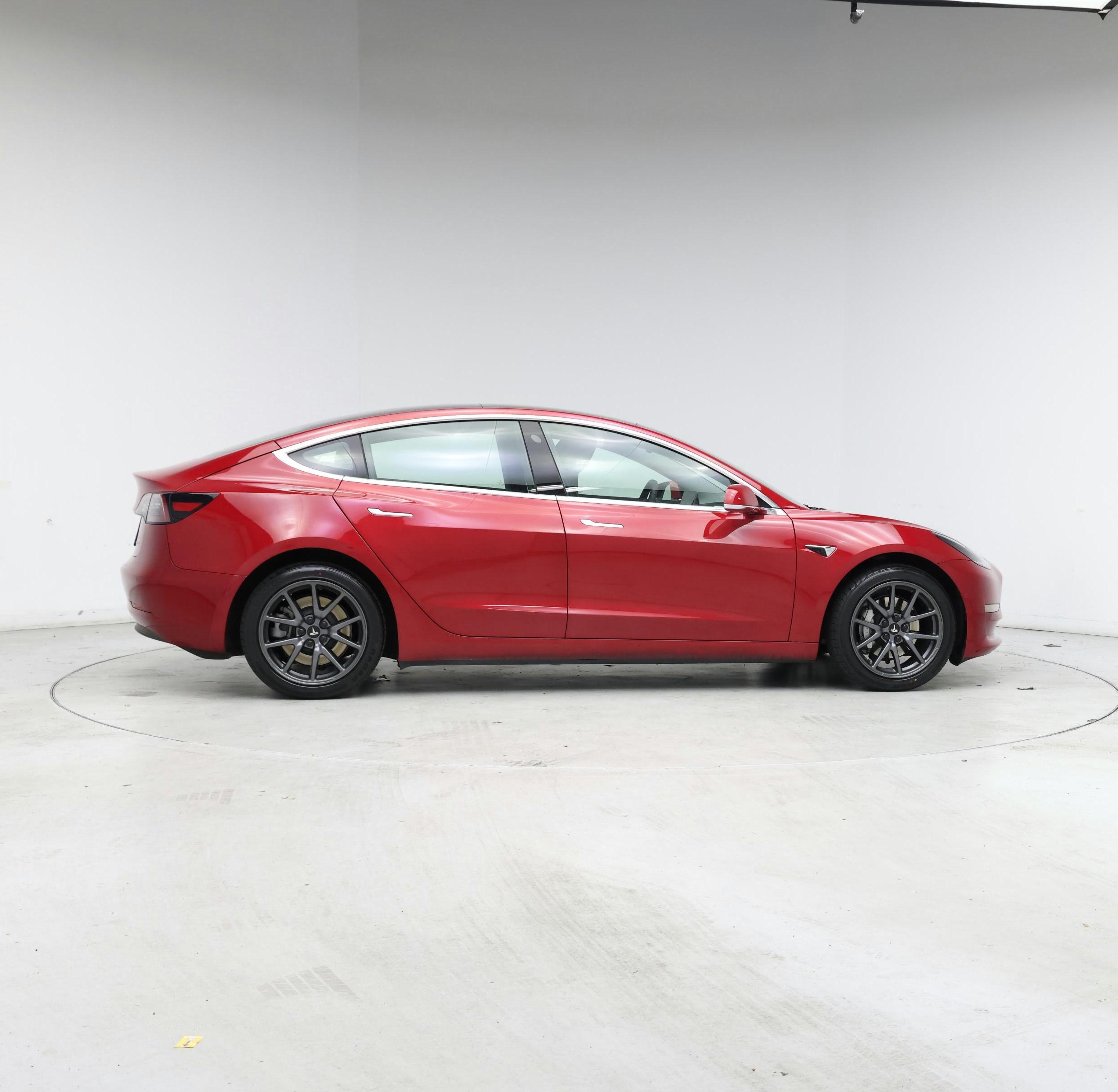 Thumbnail: 2020 Tesla Model 3 - 7