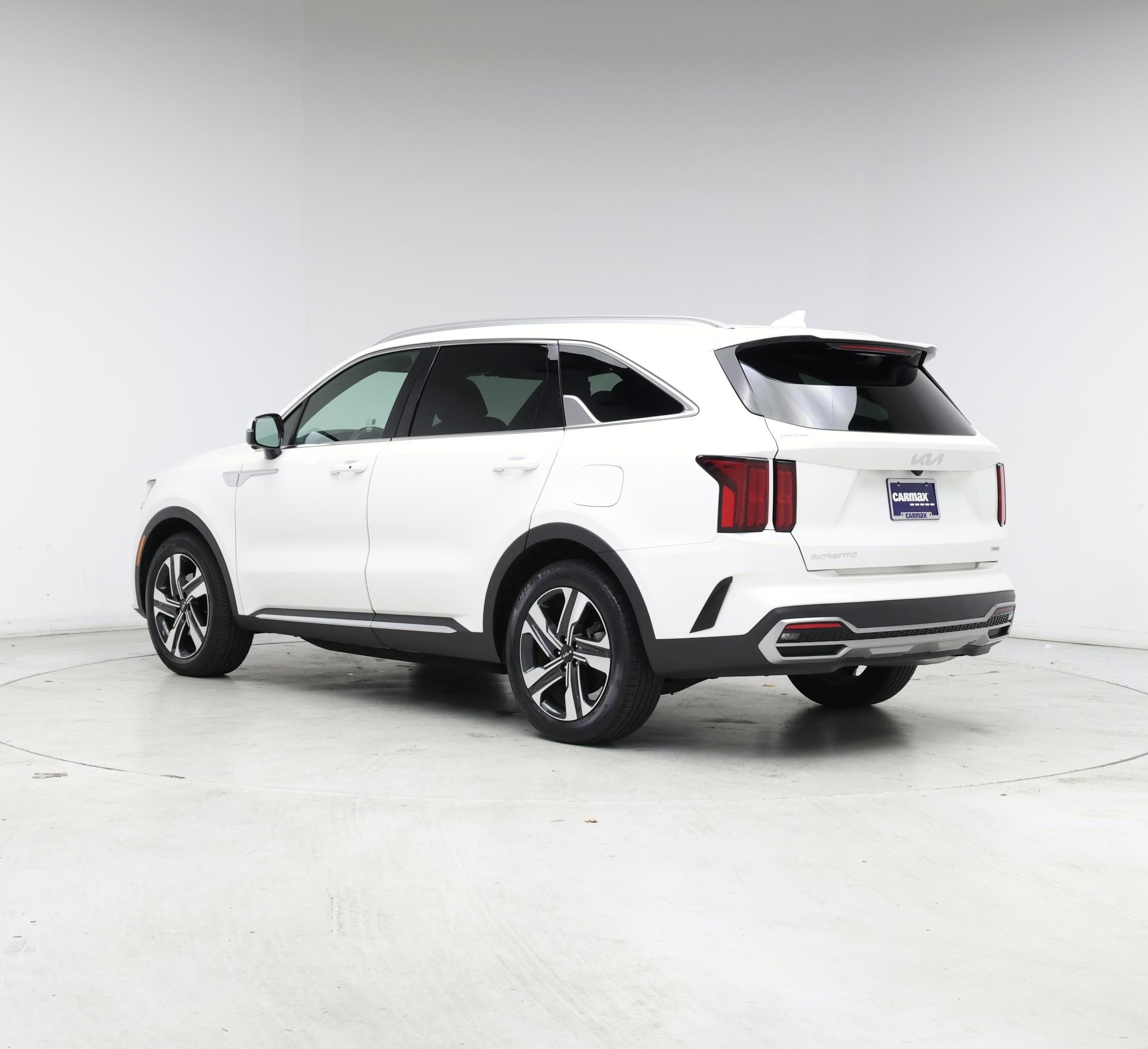 Thumbnail: 2023 Kia Sorento - 2
