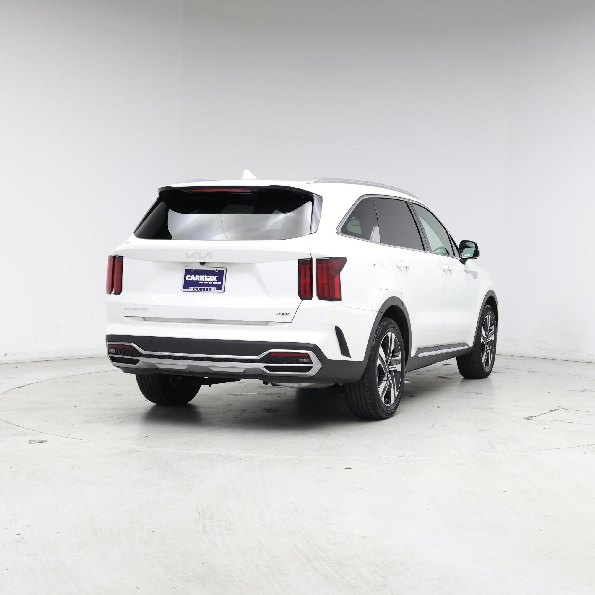 Thumbnail: 2023 Kia Sorento - 8
