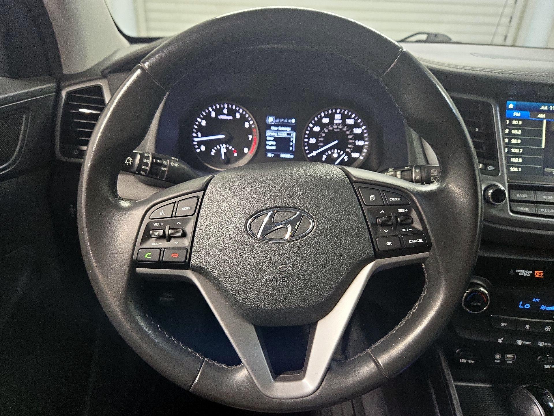 Thumbnail: 2017 Hyundai Tucson - 10