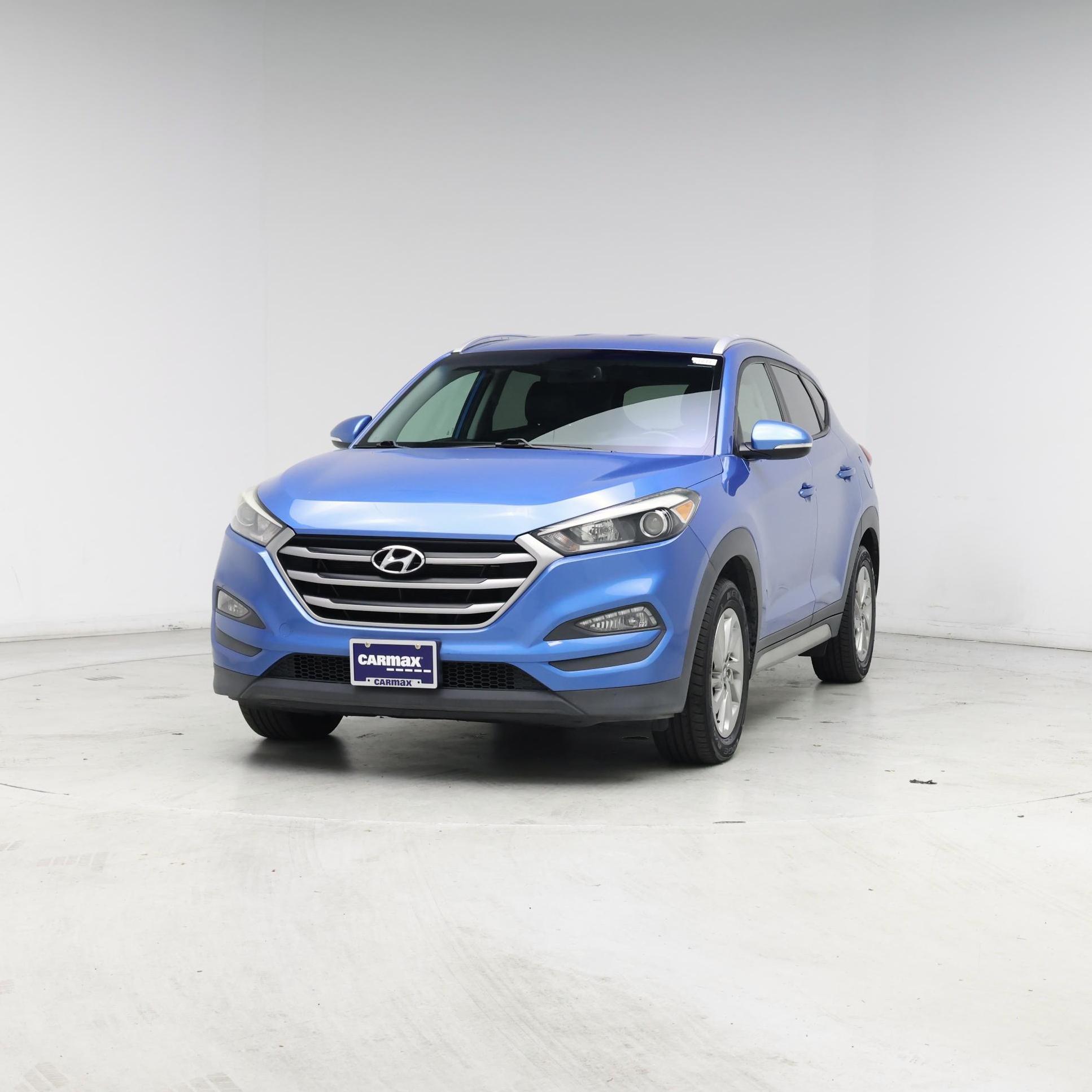 Thumbnail: 2017 Hyundai Tucson - 4