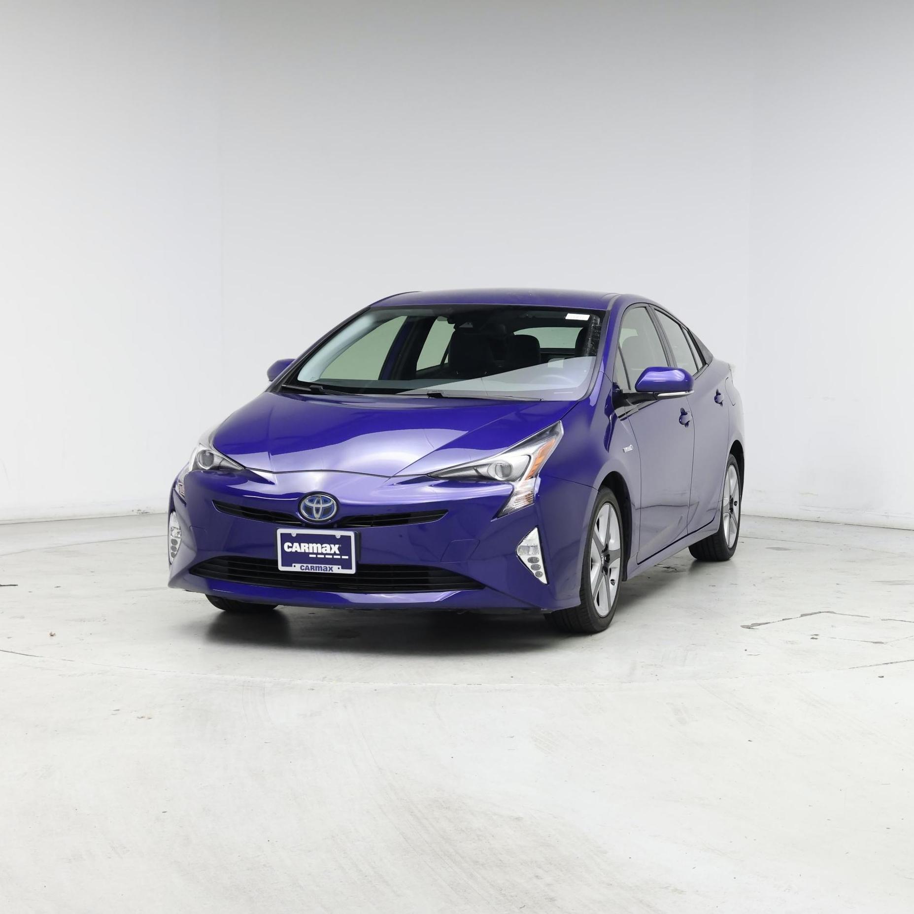 Thumbnail: 2016 Toyota Prius - 4