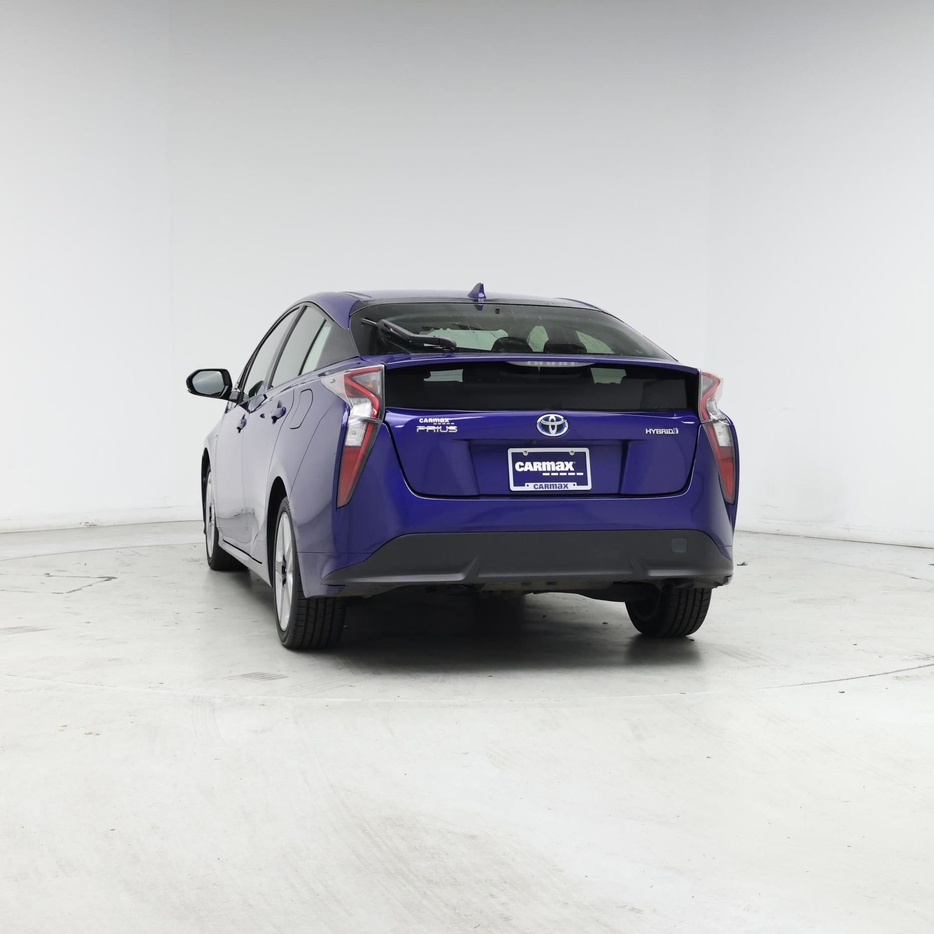 Thumbnail: 2016 Toyota Prius - 6