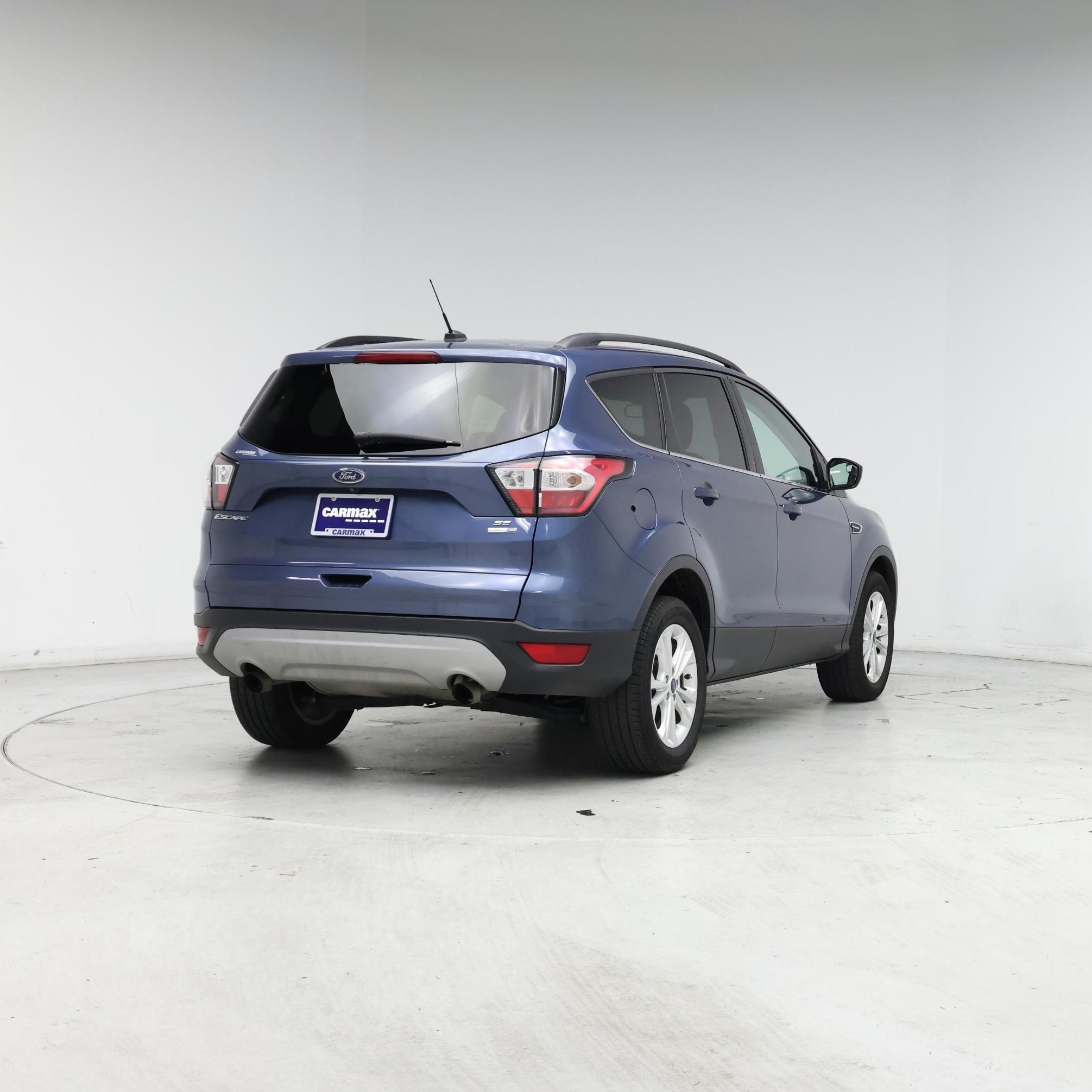 Thumbnail: 2018 Ford Escape - 8