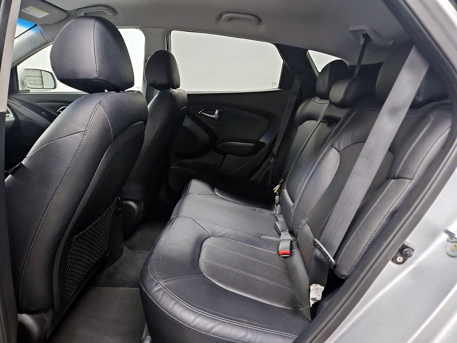 Thumbnail: 2015 Hyundai Tucson - 19