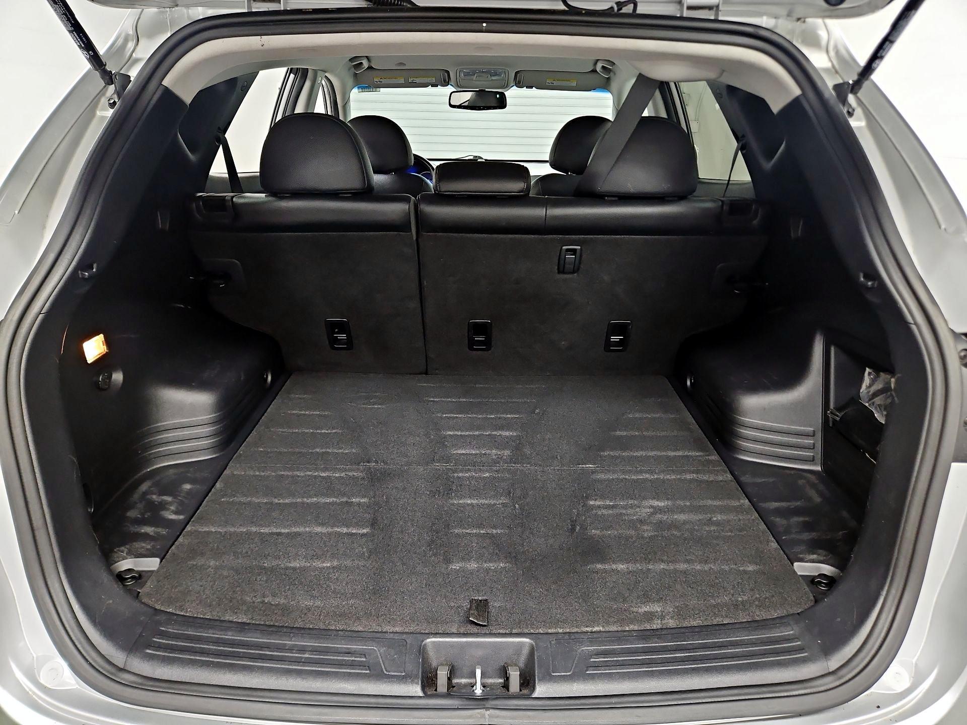 Thumbnail: 2015 Hyundai Tucson - 20