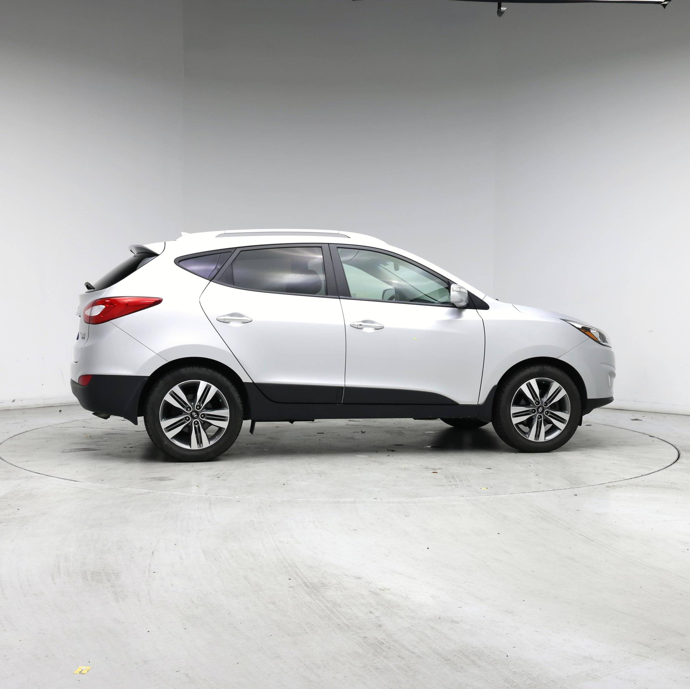 Thumbnail: 2015 Hyundai Tucson - 7