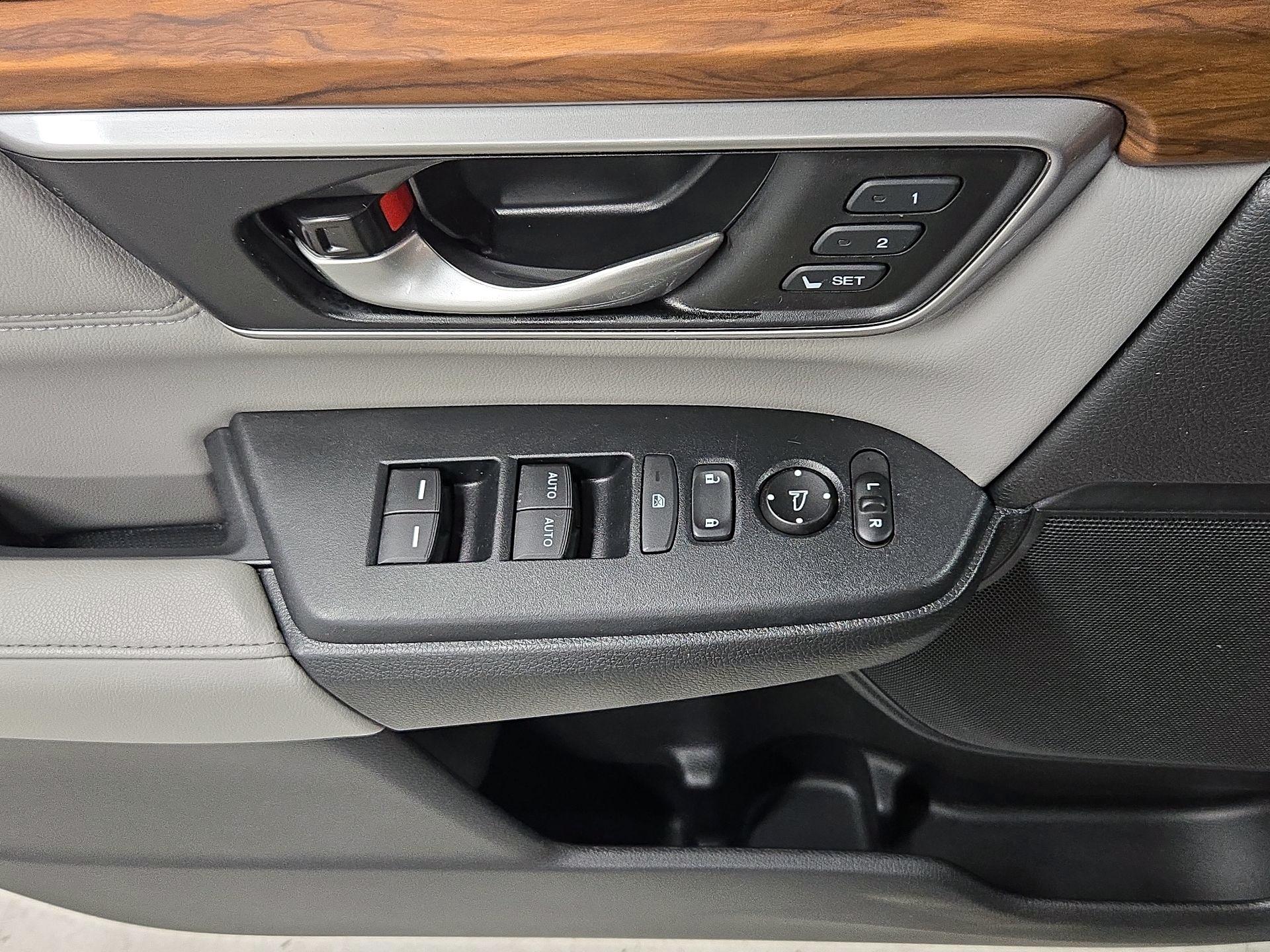 Thumbnail: 2019 Honda CR-V - 12
