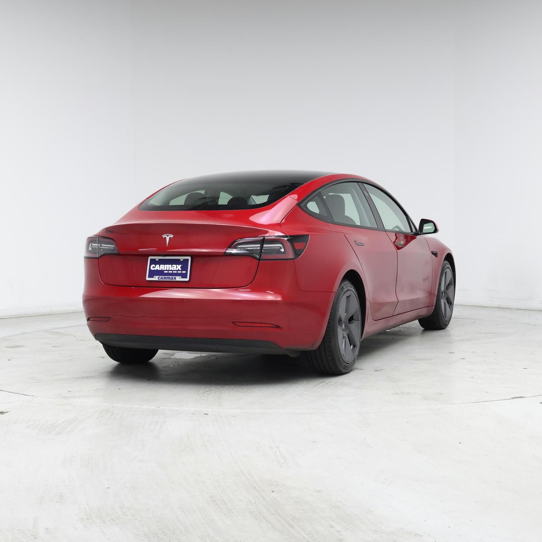 Thumbnail: 2023 Tesla Model 3 - 8