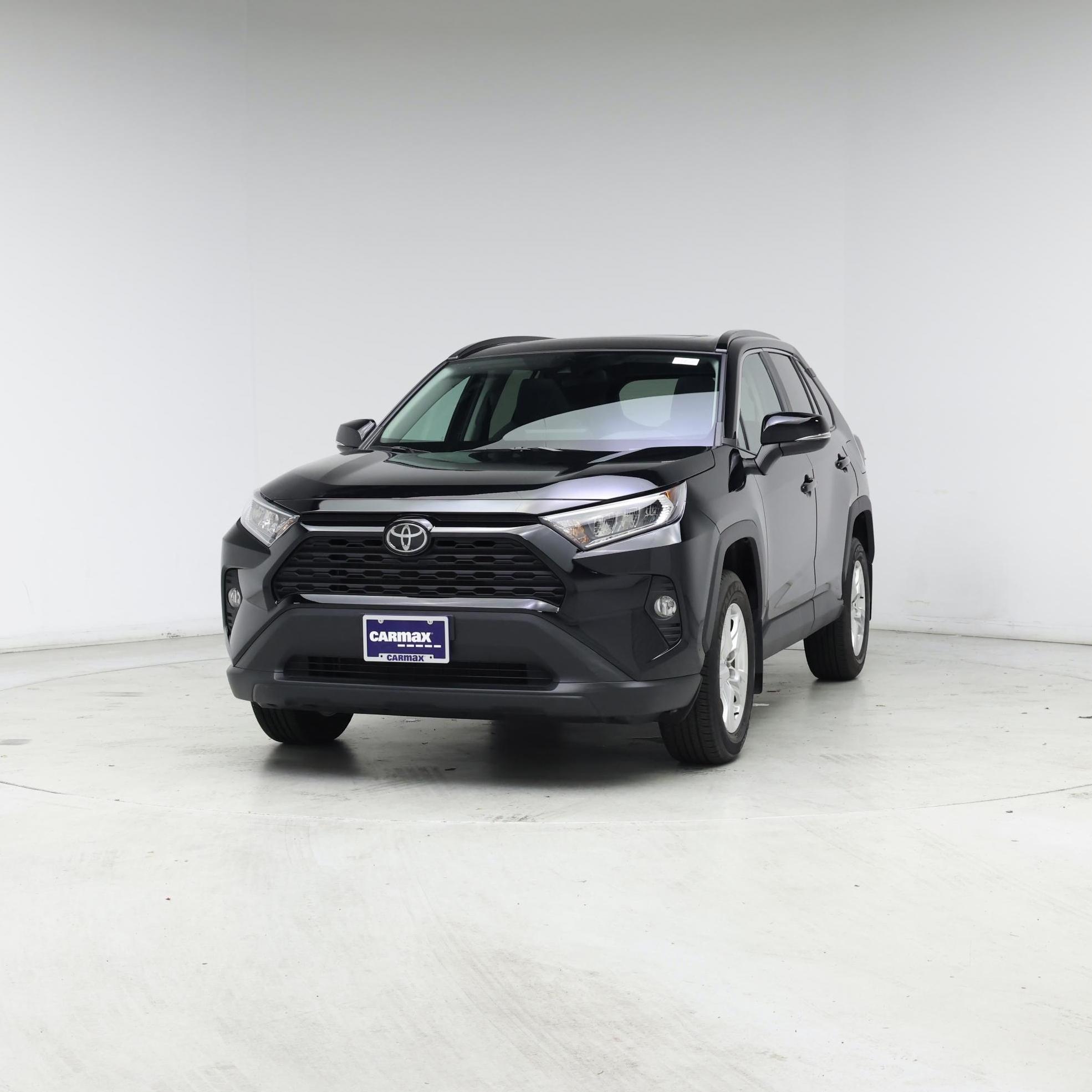 Thumbnail: 2021 Toyota RAV4 - 4