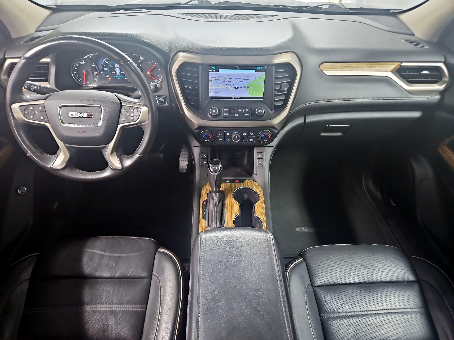 Thumbnail: 2017 GMC Acadia - 9