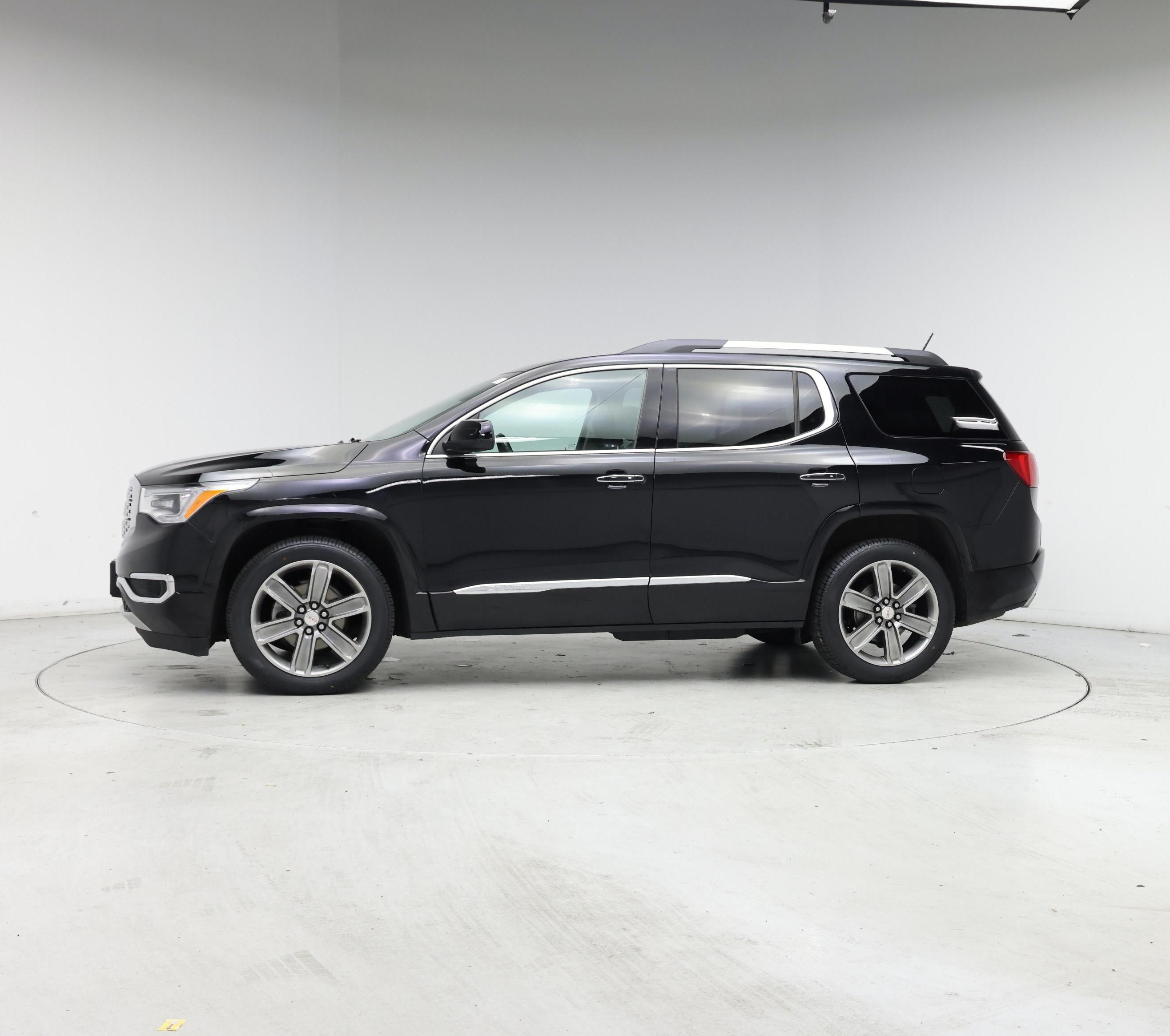 Thumbnail: 2017 GMC Acadia - 3