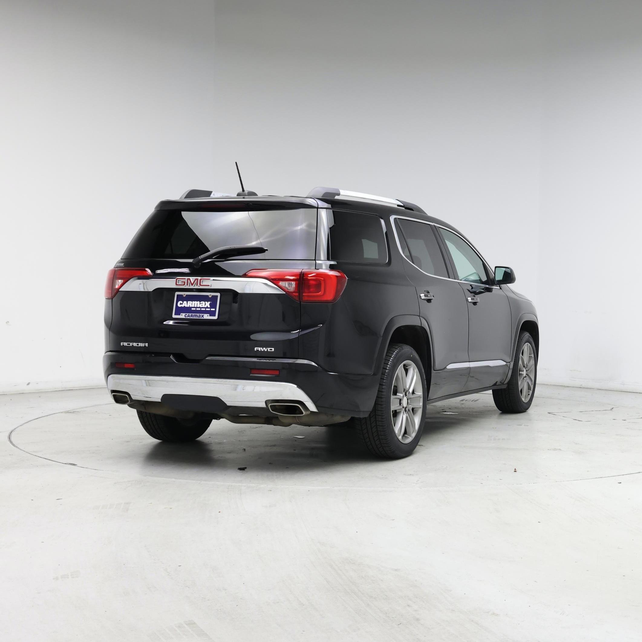 Thumbnail: 2017 GMC Acadia - 8