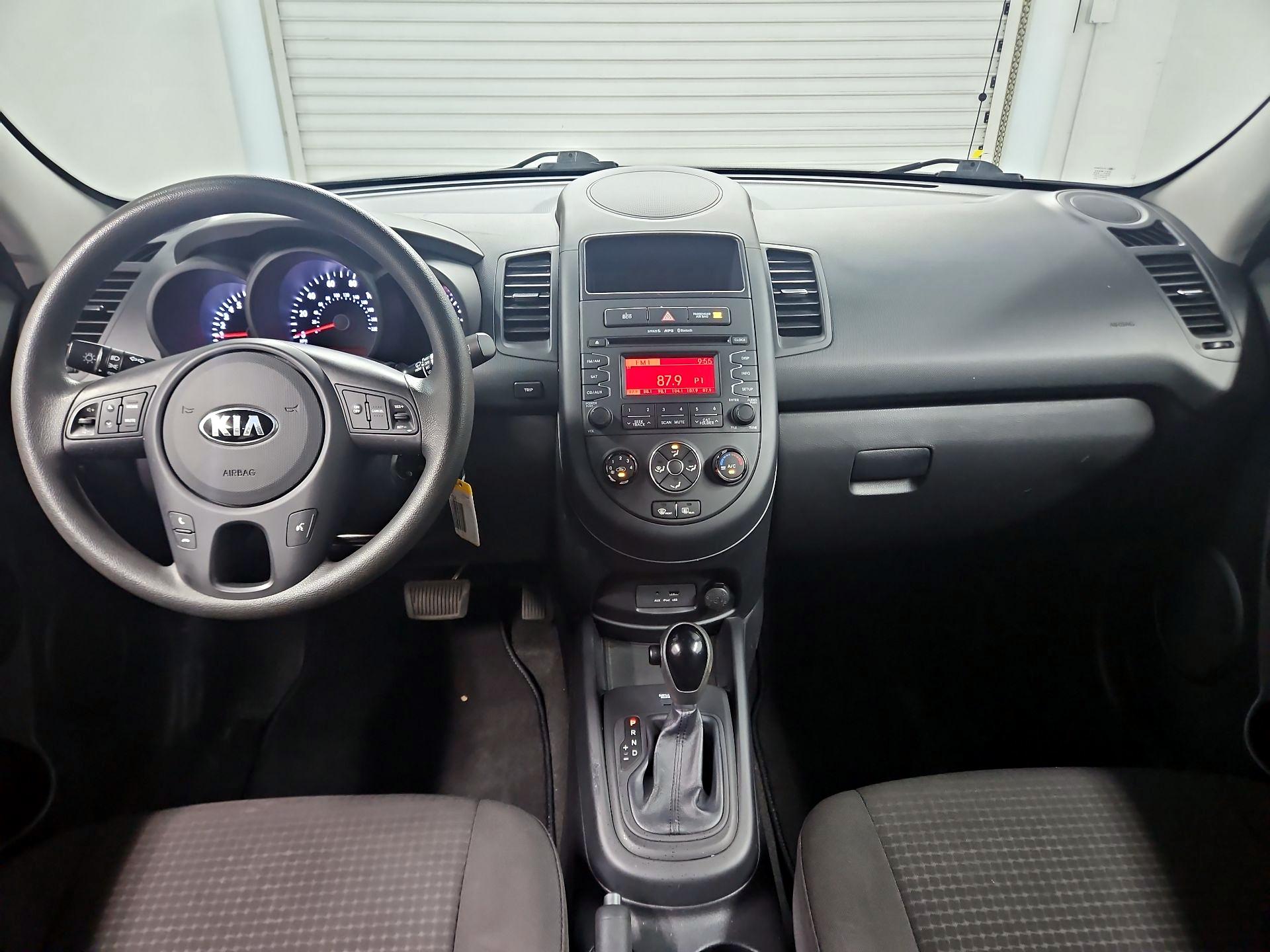 Thumbnail: 2013 Kia Soul - 9