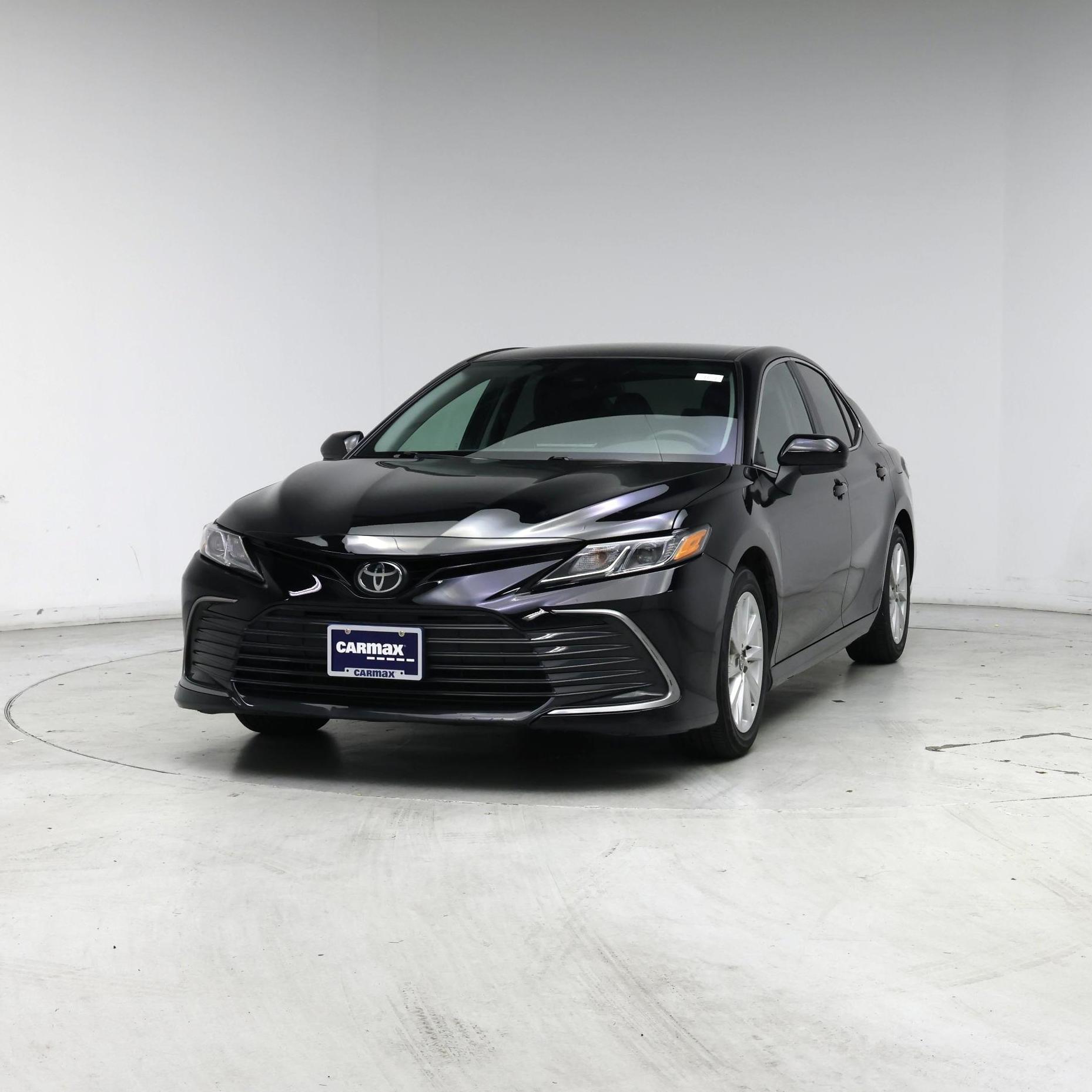 Thumbnail: 2022 Toyota Camry - 4