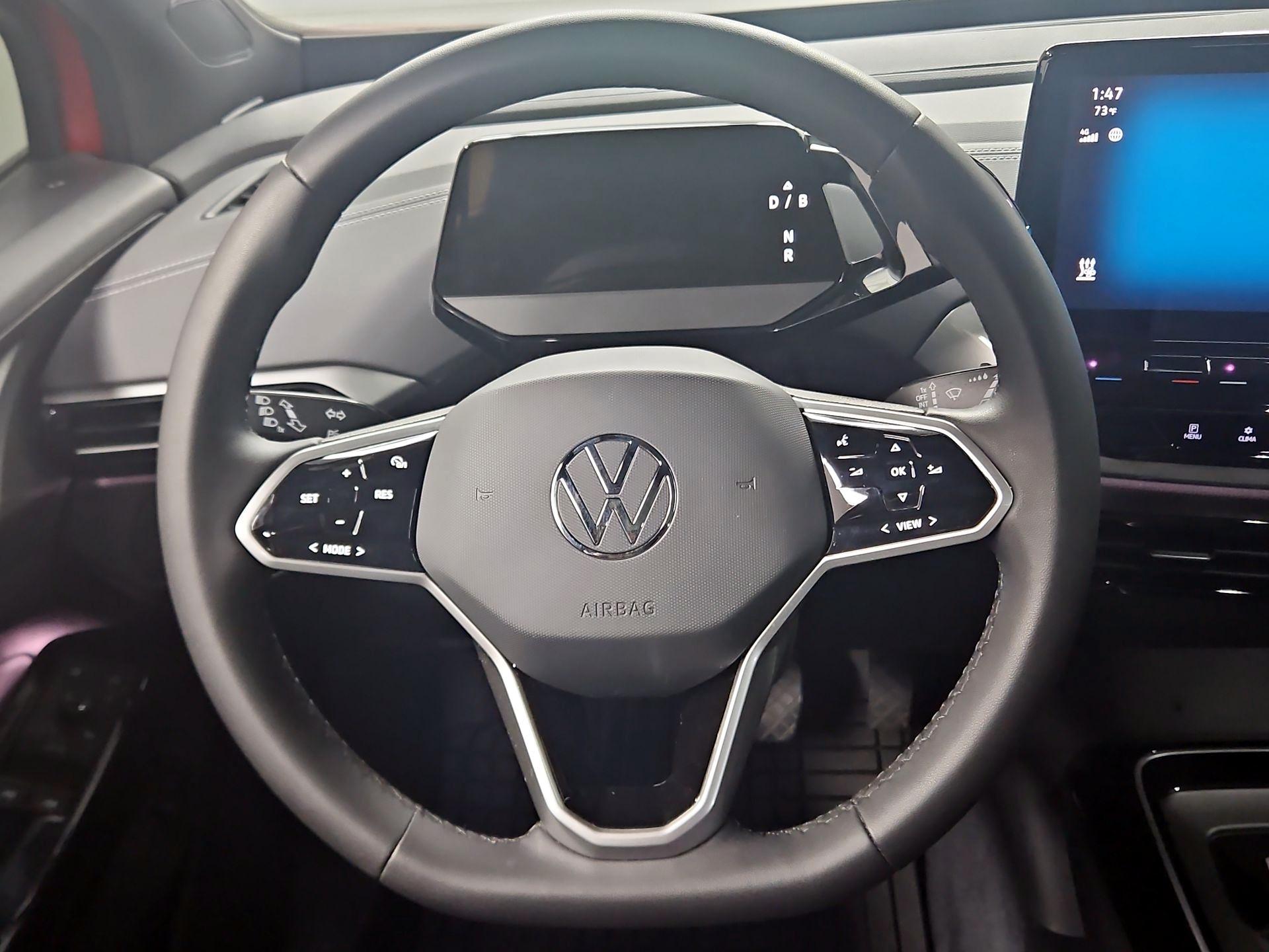 Thumbnail: 2023 Volkswagen ID.4 - 10