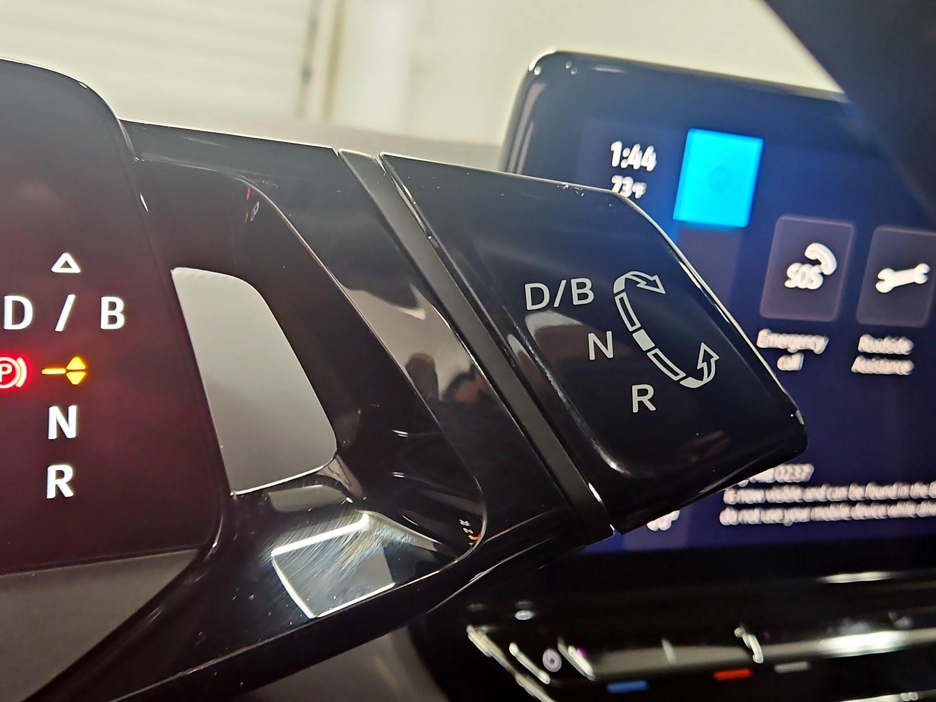 Thumbnail: 2023 Volkswagen ID.4 - 18