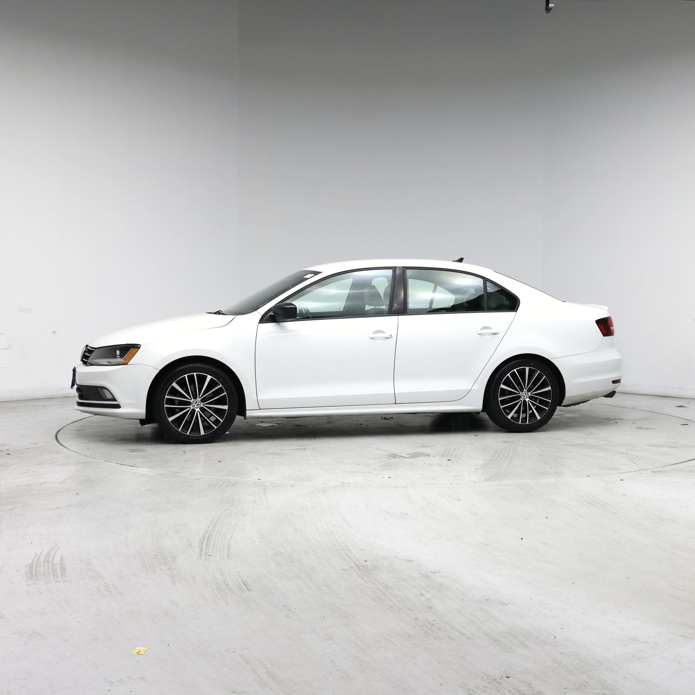 Thumbnail: 2017 Volkswagen Jetta - 3