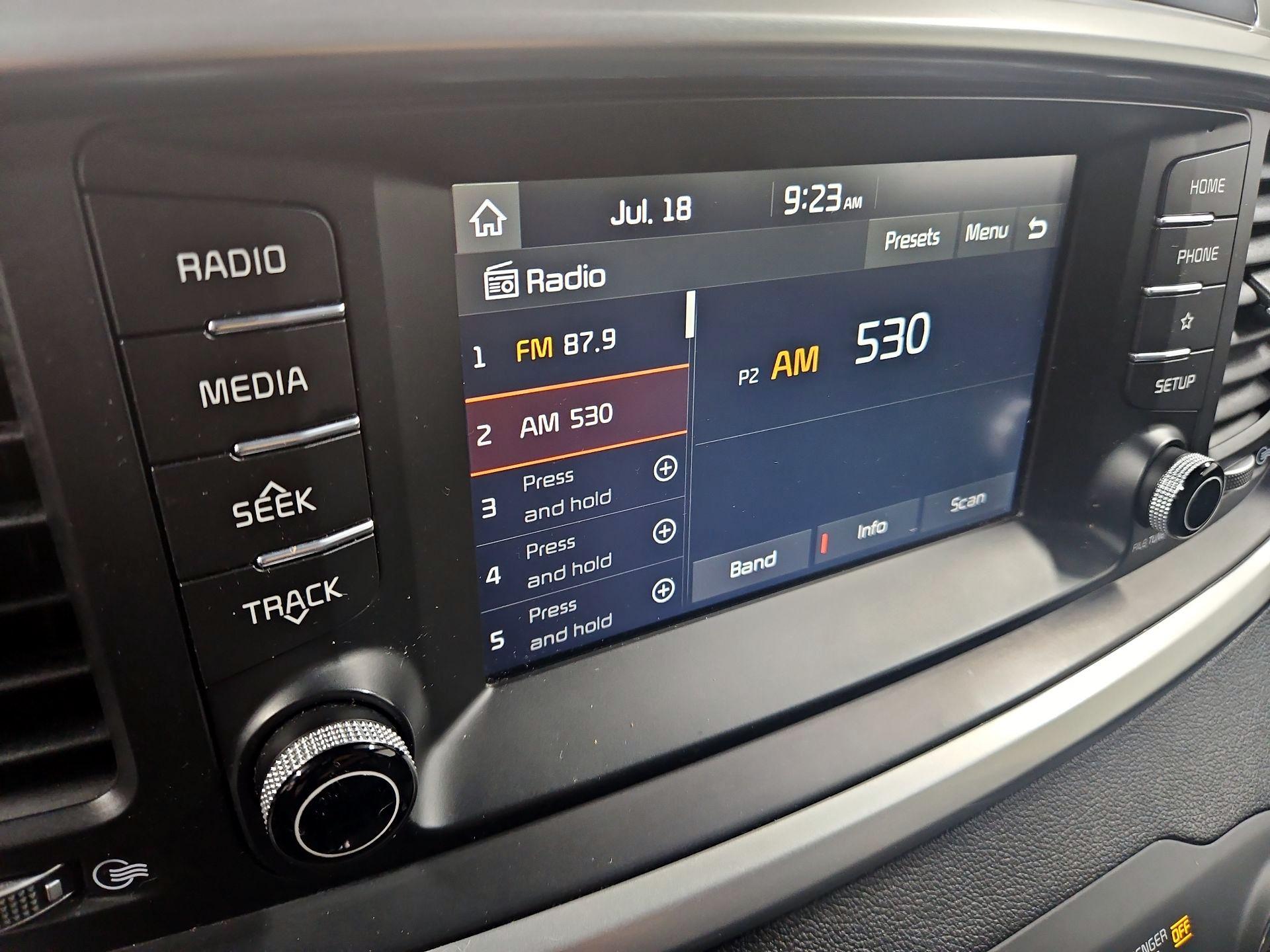 Thumbnail: 2019 Kia Sorento - 15