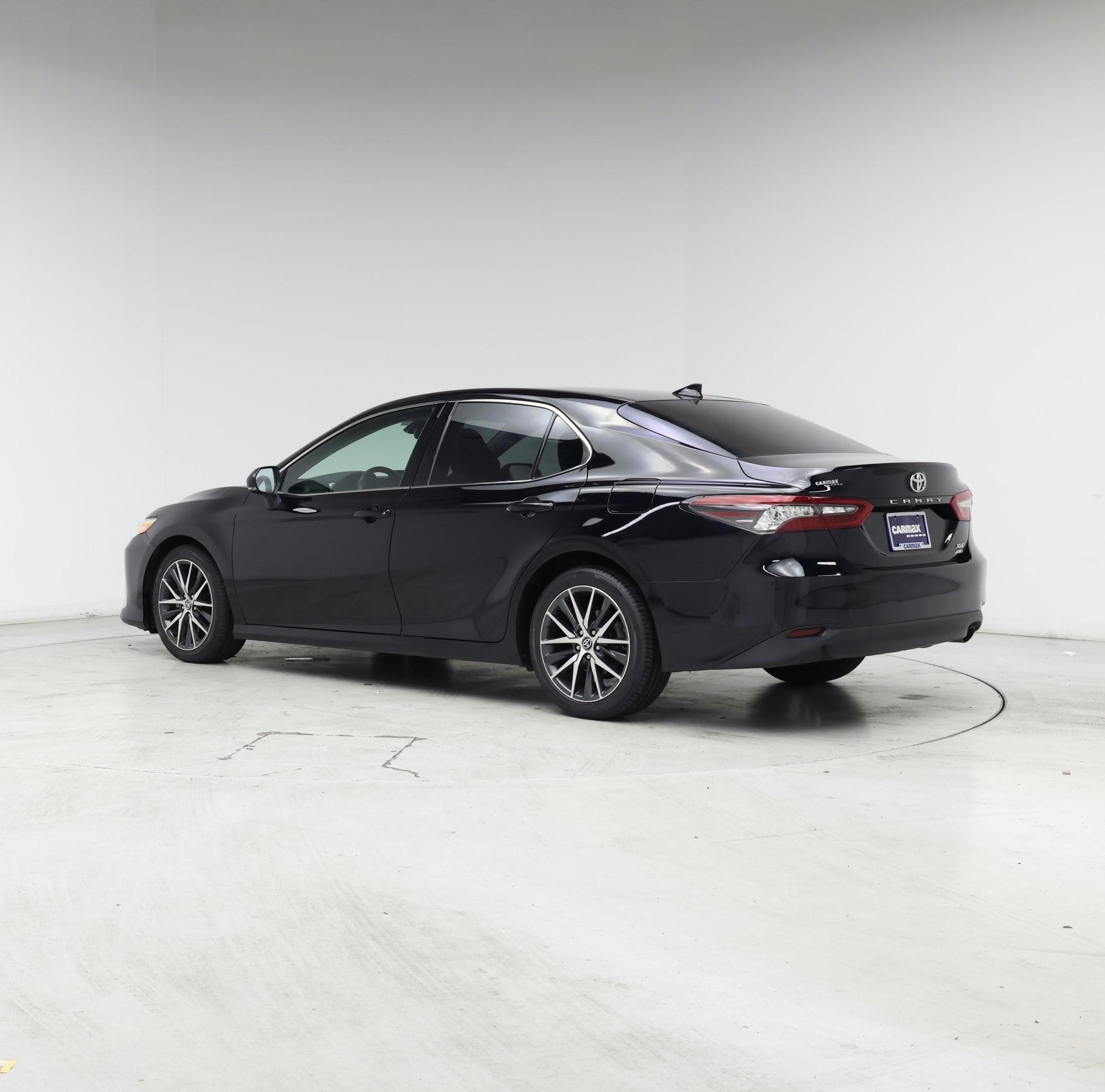 Thumbnail: 2021 Toyota Camry - 2