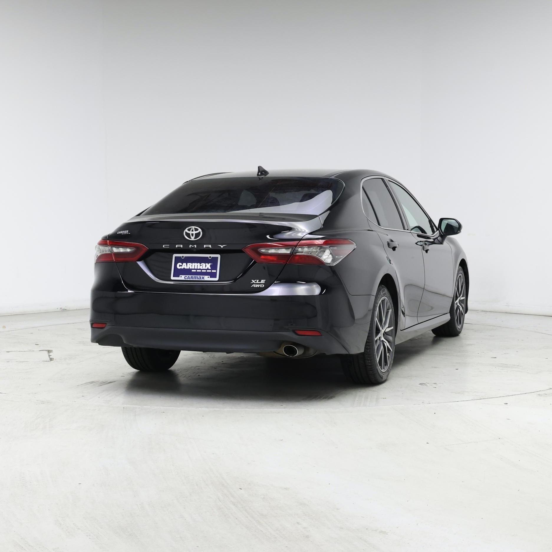 Thumbnail: 2021 Toyota Camry - 8