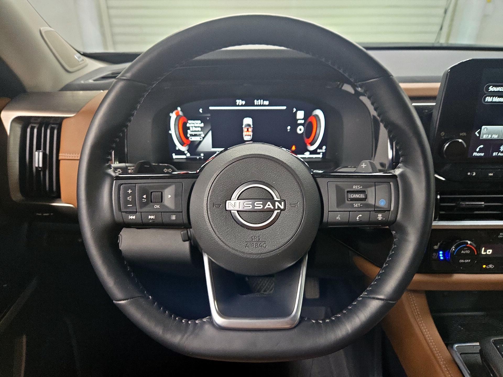 Thumbnail: 2022 Nissan Pathfinder - 10